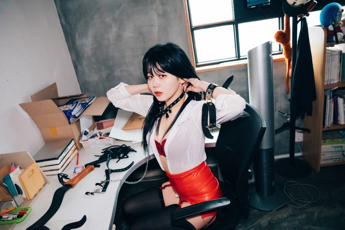 Loozy Zia 지아 Office slave B 0080 6759841630.jpg