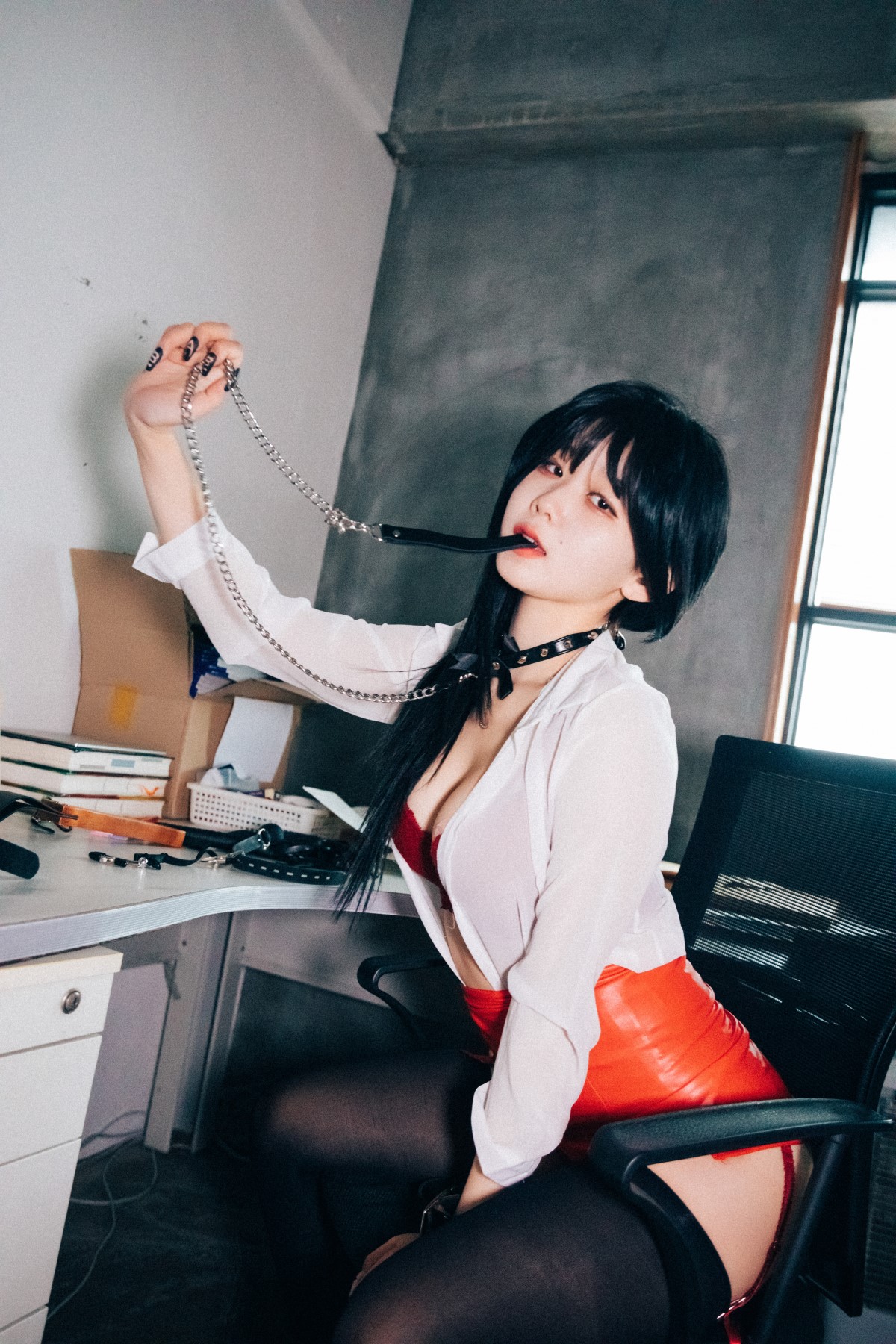 Loozy Zia 지아 Office slave B 0086 8141532903.jpg