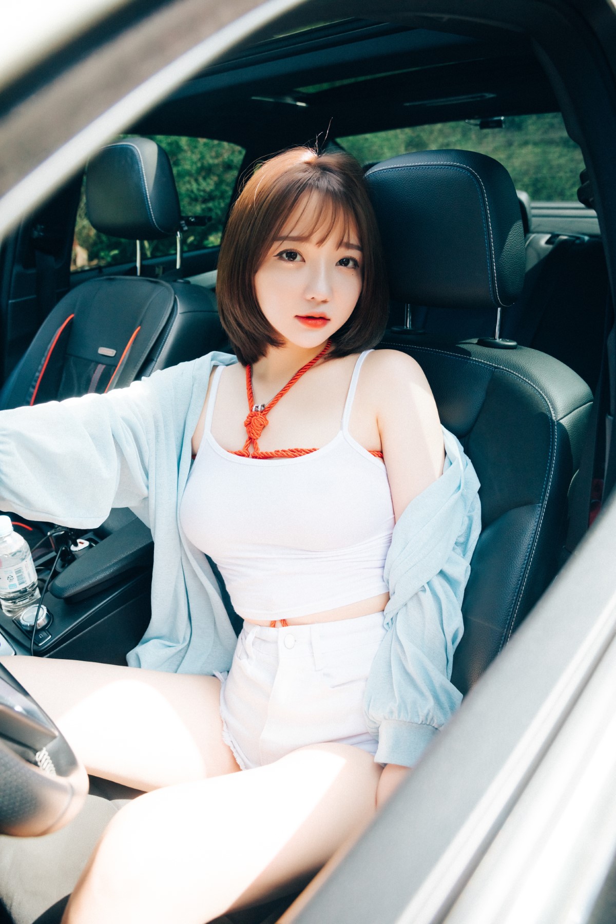 Loozy Son Ye Eun 손예은 SM CarXXX 0063 0211720601.jpg