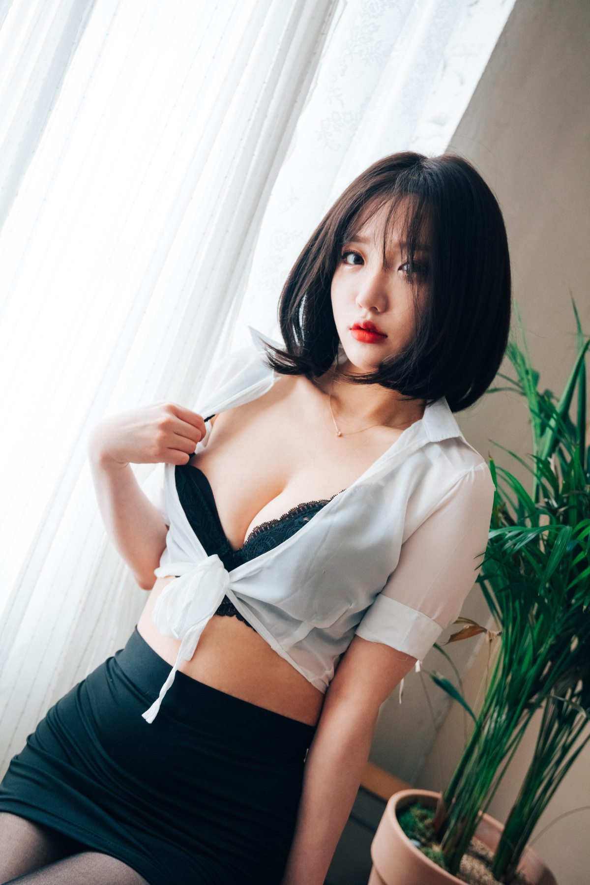 Loozy Officegirls Vacation Vol 1 Son Ye Eun 손예은 0016 3509191116.jpg