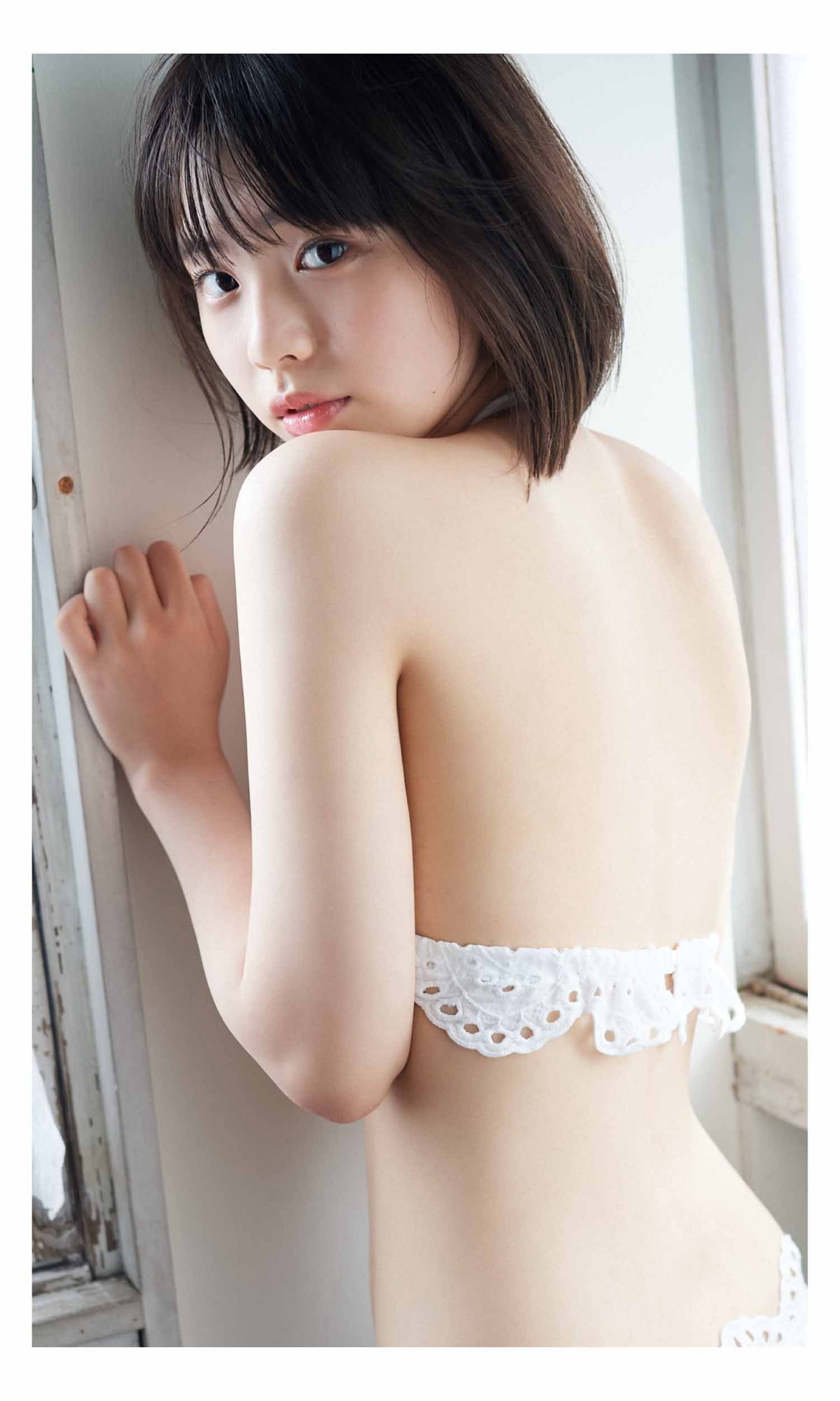 Photobook デジタル限定 菊地姫奈写真集 ススメ、夏色女子高生 週プレ PHOTO BOOK 0029 1804749647.jpg