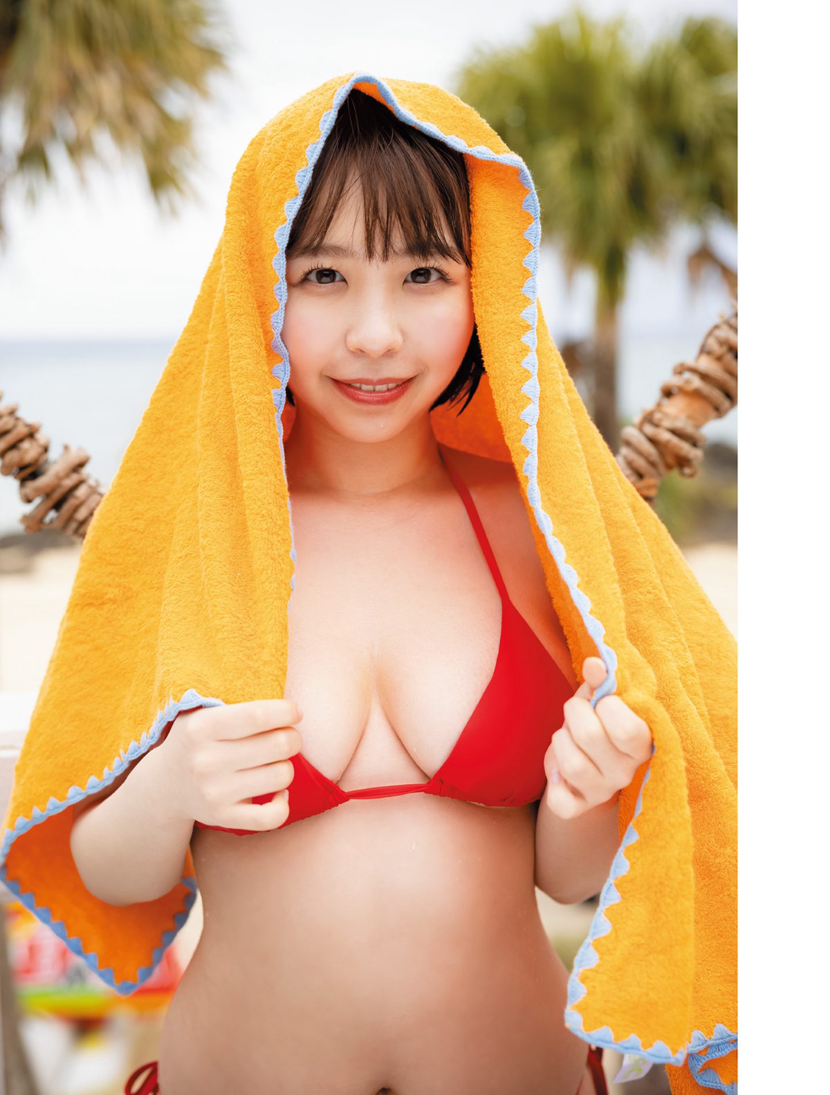 Photobook Riho Shishido 宍戸里帆 1st Photobook Pure report ピュアりぽーと 2022 07 30 0007 5635542698.jpg