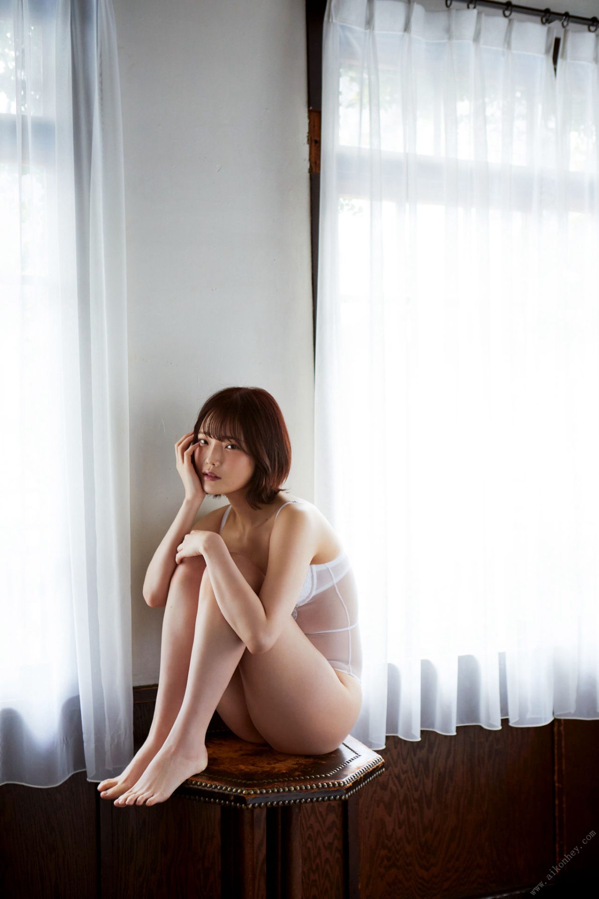 FRIDAY Digital Photobook Himeka Araya 新谷姫加 Enchanting S line 魅惑のＳライン 2022 07 29 0006 9703814356.jpg