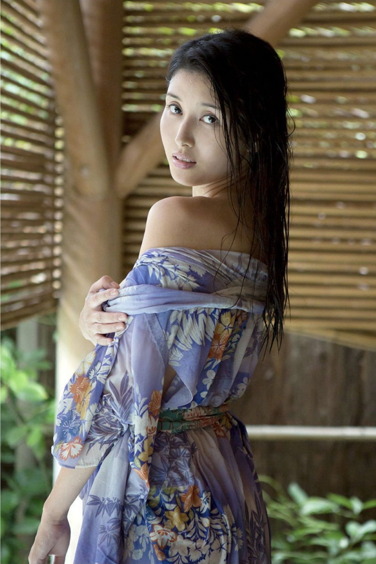 Photobook Manami Hashimoto 橋本マナミ Memory of love 愛の記憶 2014 12 01 0023 7478496629.jpg