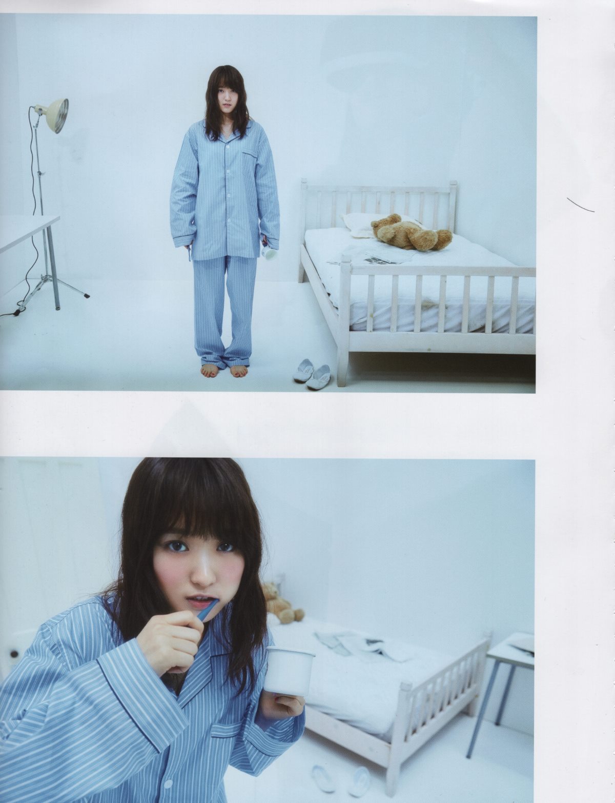 Photobook Keyakizaka46 Photobook – 21nin no Mikansei 欅坂46 ファースト写真集 21人の未完成 B 0036 5487970508.jpg