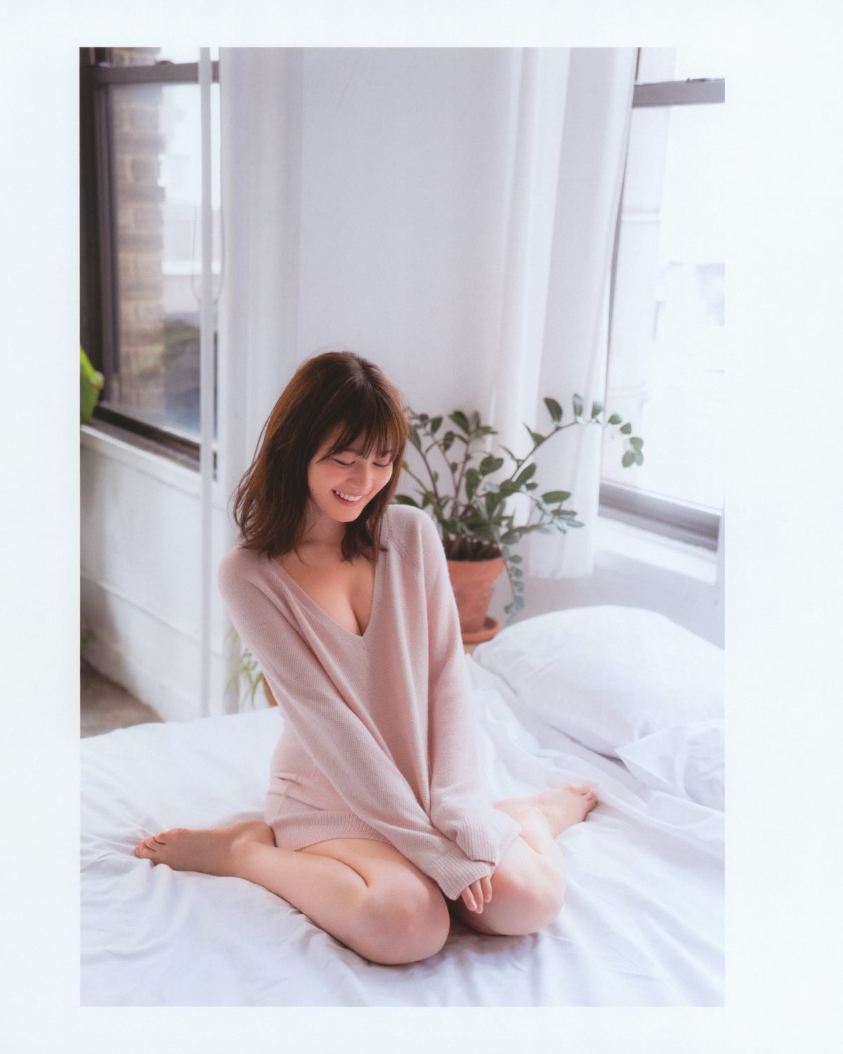 Photobook Ikuta Erika 2nd Photobook Intermission Nogizaka46 Bonus Postcard 生田絵梨花写真集 インターミッション 0023 9498421529.jpg