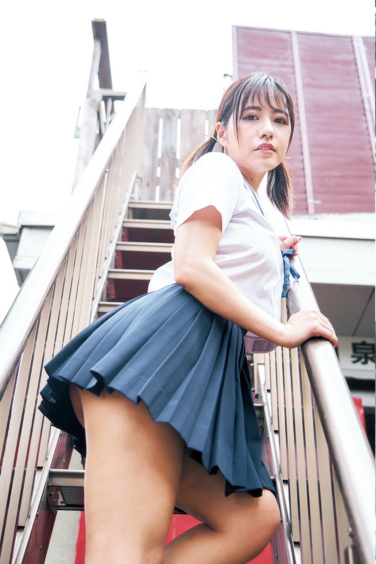 Photobook 2021 06 30 Vanessa Pan ヴァネッサパン False Honor Student Sister Sailor Special 0005 6117739802.jpg