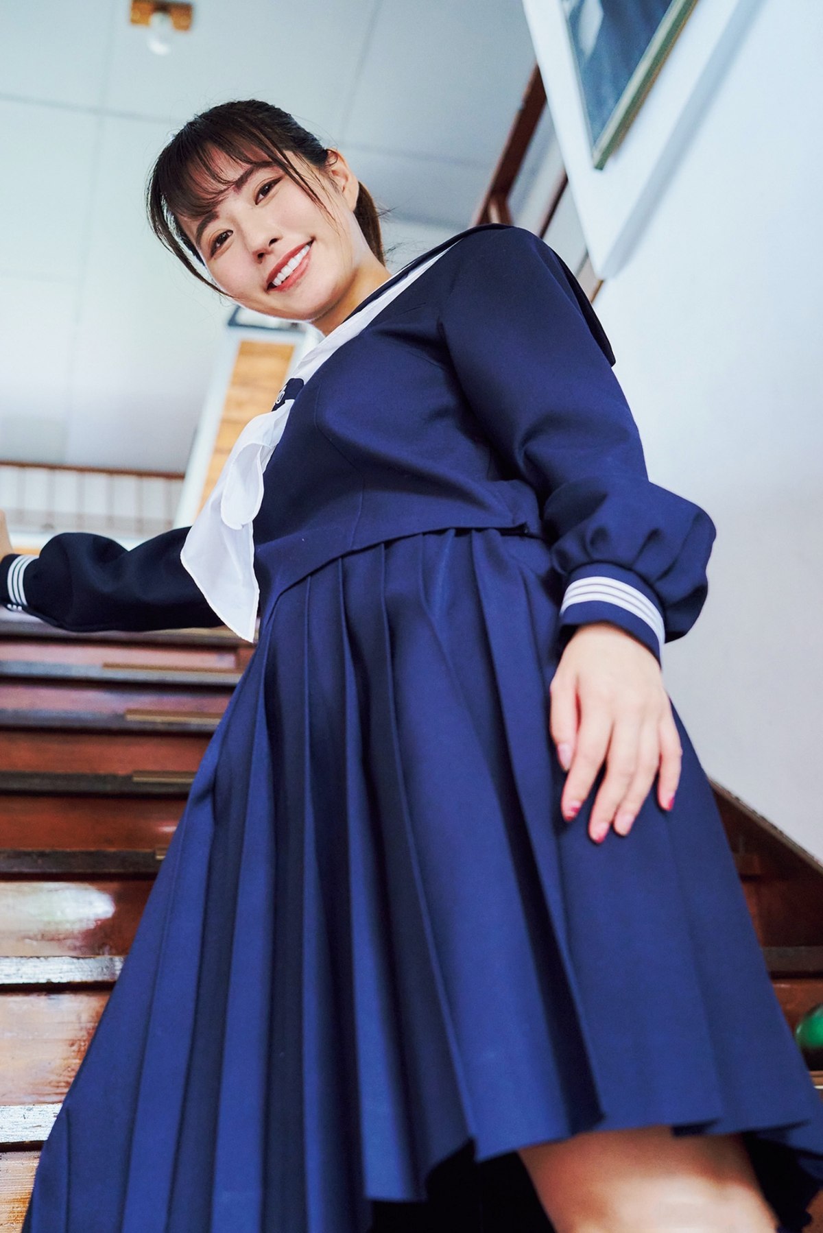 Photobook 2021 06 30 Vanessa Pan ヴァネッサパン False Honor Student Sister Sailor Special 0028 8125321745.jpg