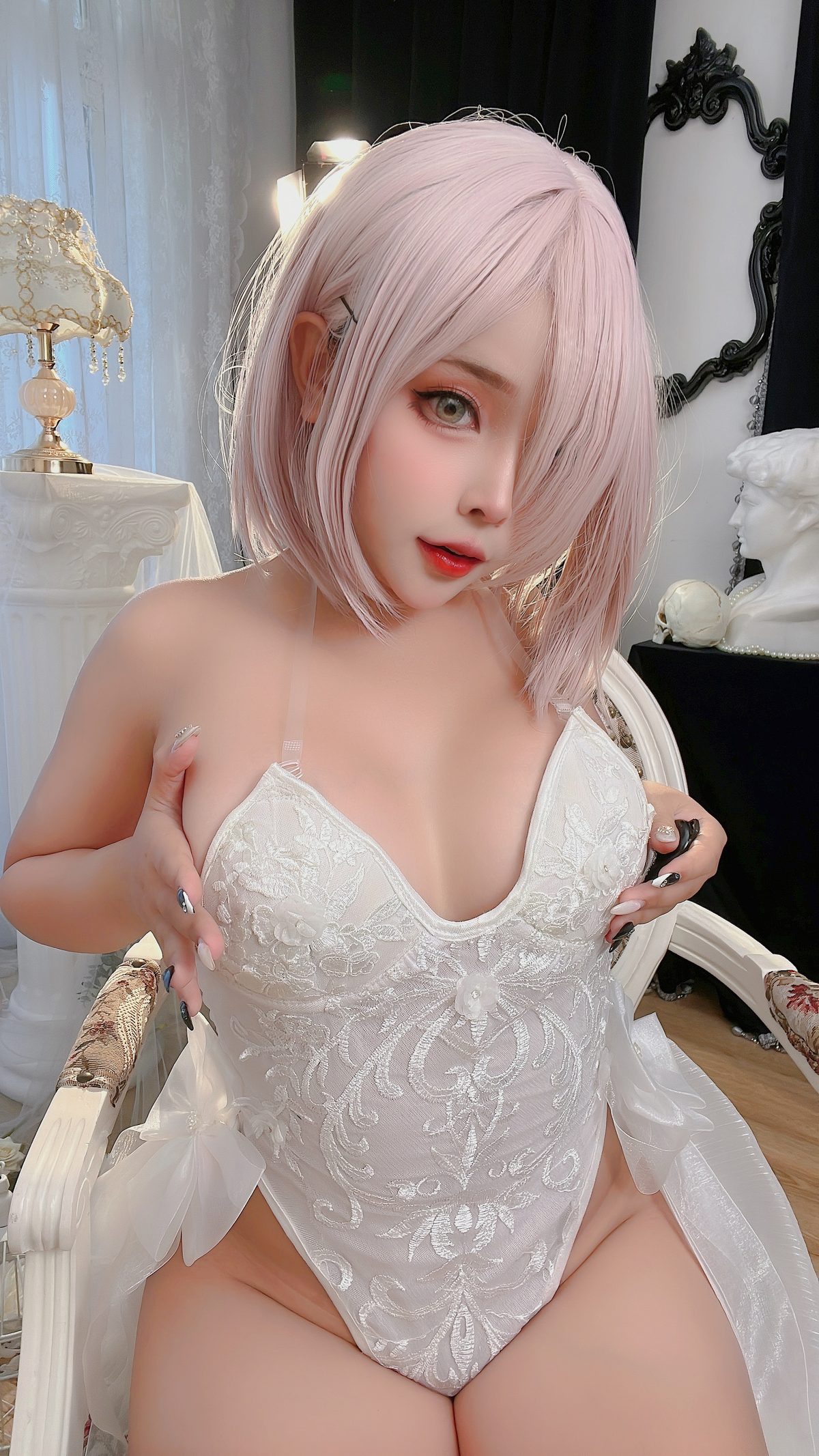 Coser@Sayo Momo Mashu White Lingerie Body Oil 0014 5657435150.jpg