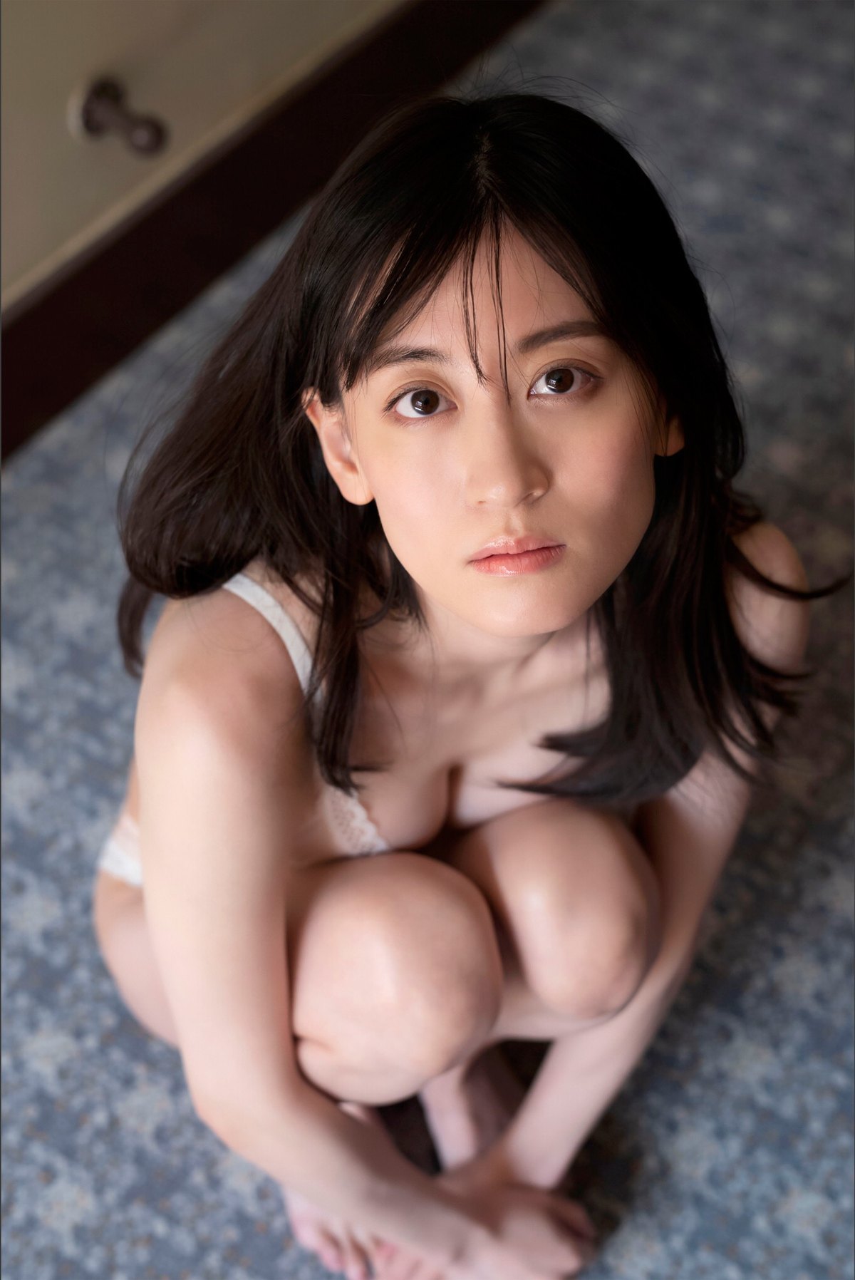 Weekly Gendai Photobook 2023 07 28 Kei Jonishi 上西恵 Mermaid On Land 0006 1404373985.jpg