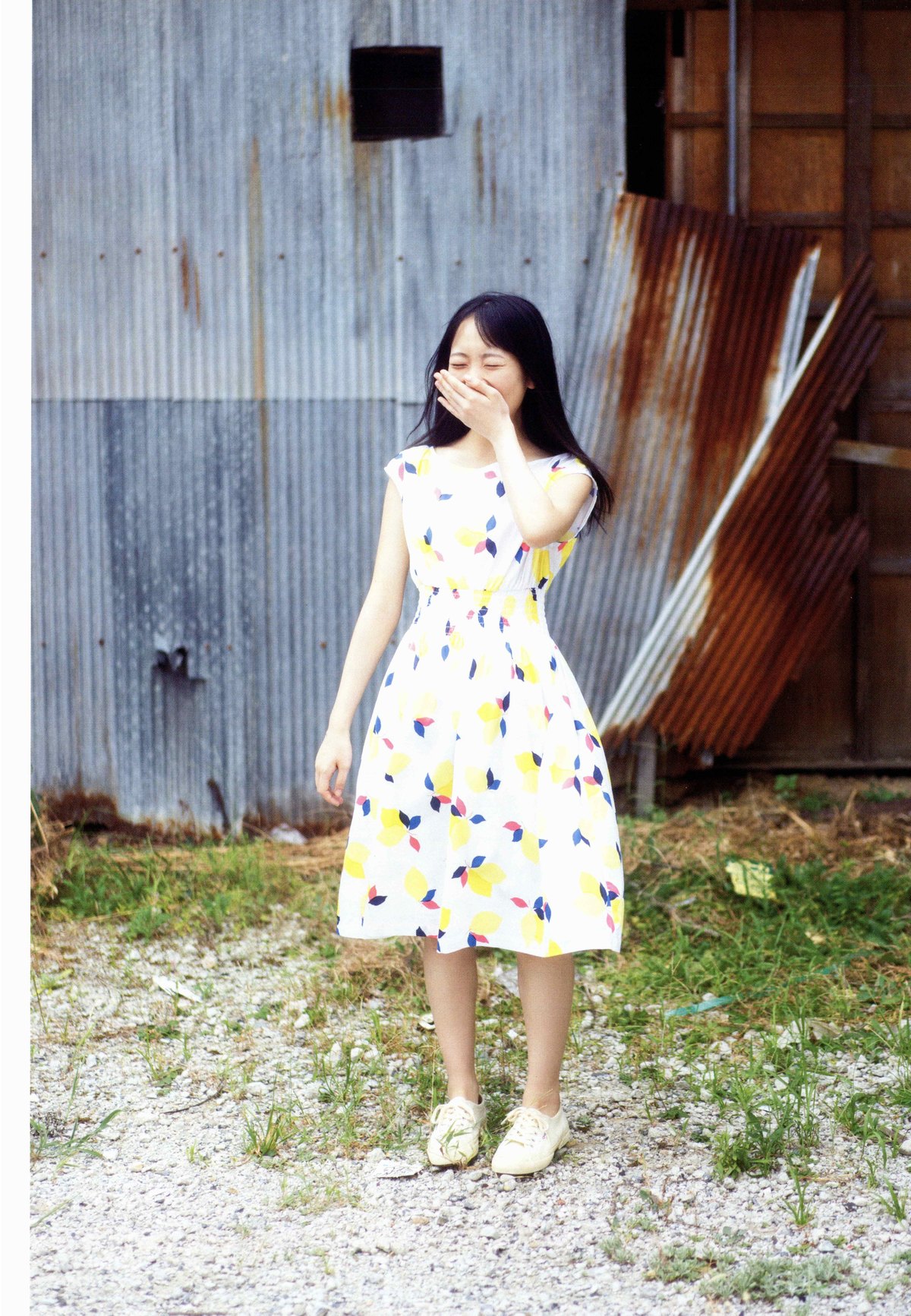 Photobook 2020 12 02 Chiho Ishida 石田千穂 1st Photobook Lemon Season A 0038 4995973375.jpg