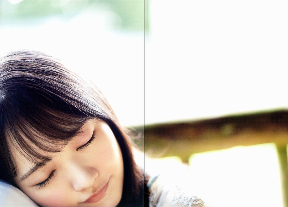 Photobook 2020 12 02 Chiho Ishida 石田千穂 1st Photobook Lemon Season B 0013 5153463738.jpg