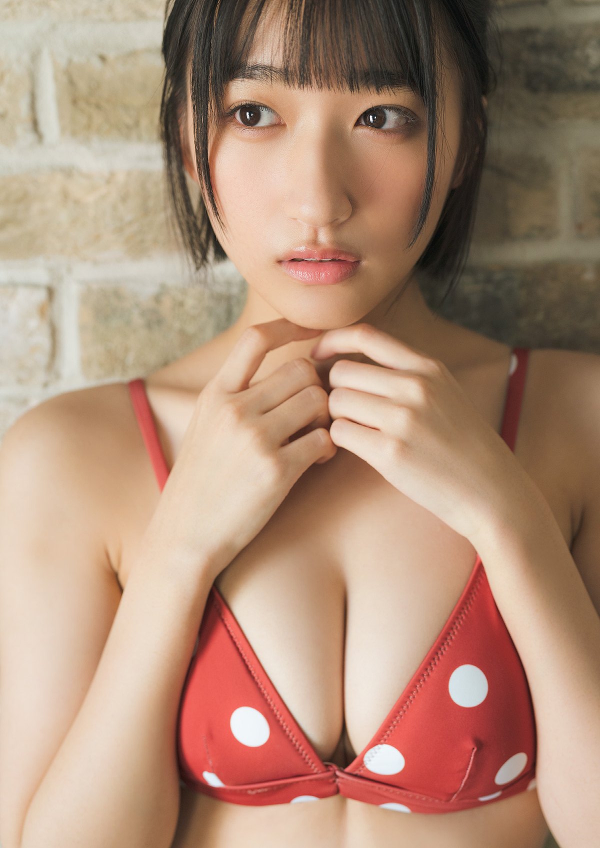 Photobook 2023 06 26 Akira Mizuno 水野瞳 Make Some Love 0018 2357847994.jpg