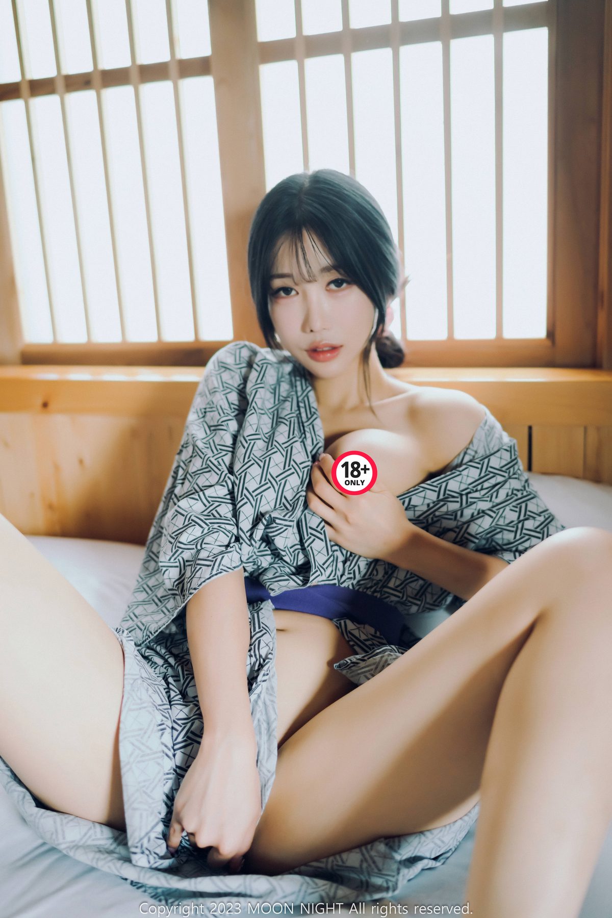 Moon Night Snap Yunjin Digital Photobook S Ver 0043 8186714478.jpg