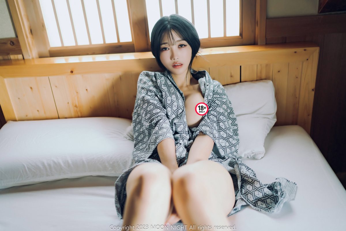 Moon Night Snap Yunjin Digital Photobook S Ver 0047 1349400505.jpg