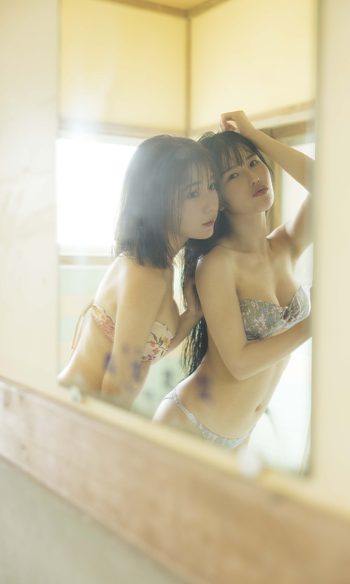 Weekly Photobook 2023 07 31 Yui Oku 奥ゆい And Anri Morishima 森嶋あんり Together Forever 0027 9525564400.jpg