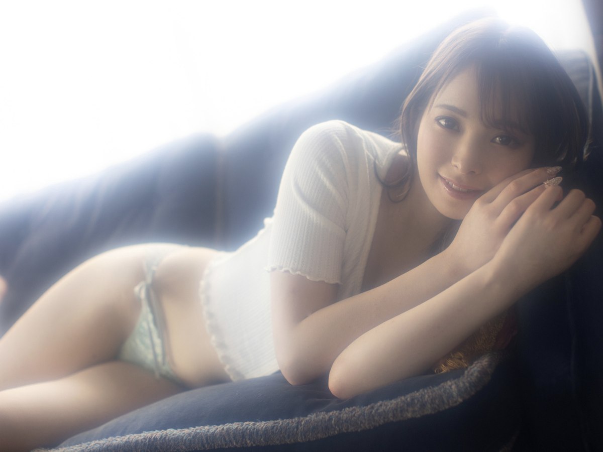 Photobook 2021 09 24 Minami Saito 斎藤みなみ Gravure Photobook Love Story 0017 1362815935.jpg