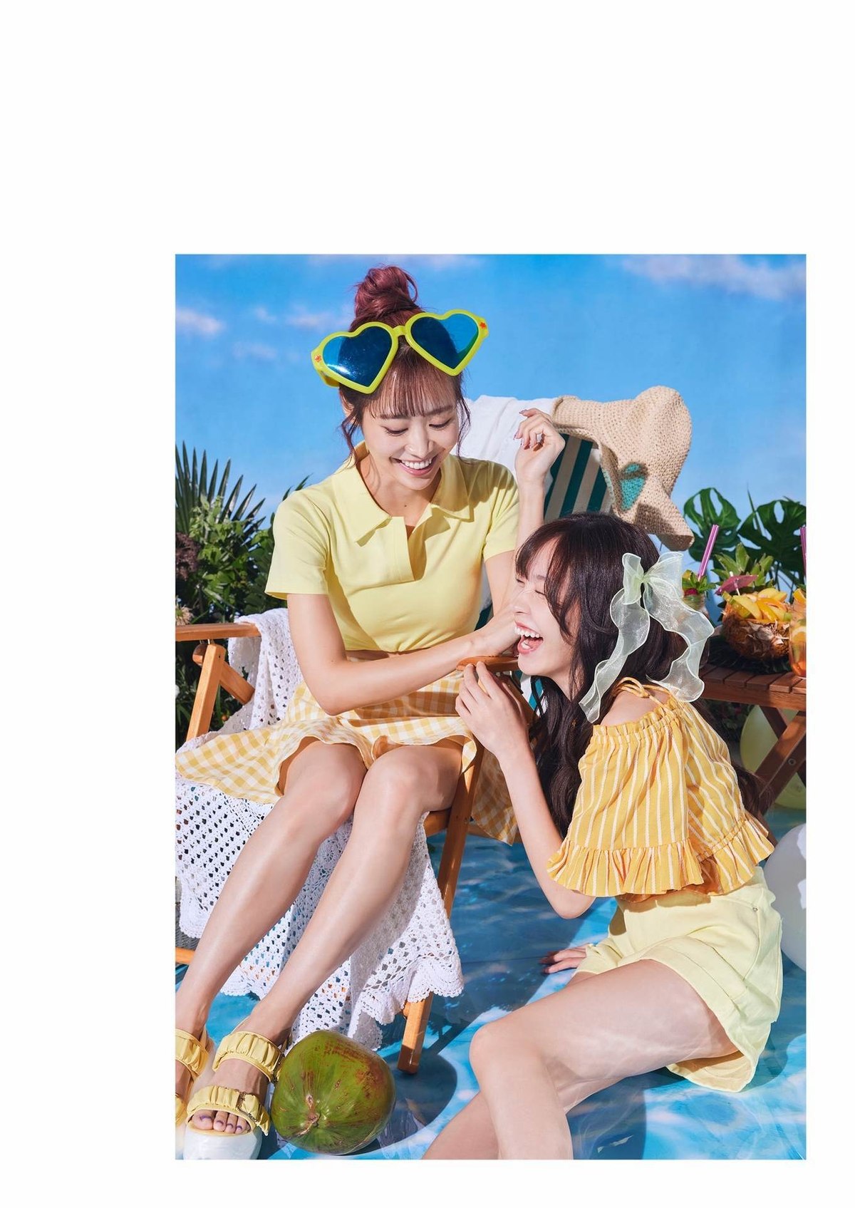 YJ Photobook FRUITS ZIPPER 2023 08 03 7 Idols Furuppa in SUMMER 0024 5829864815.jpg