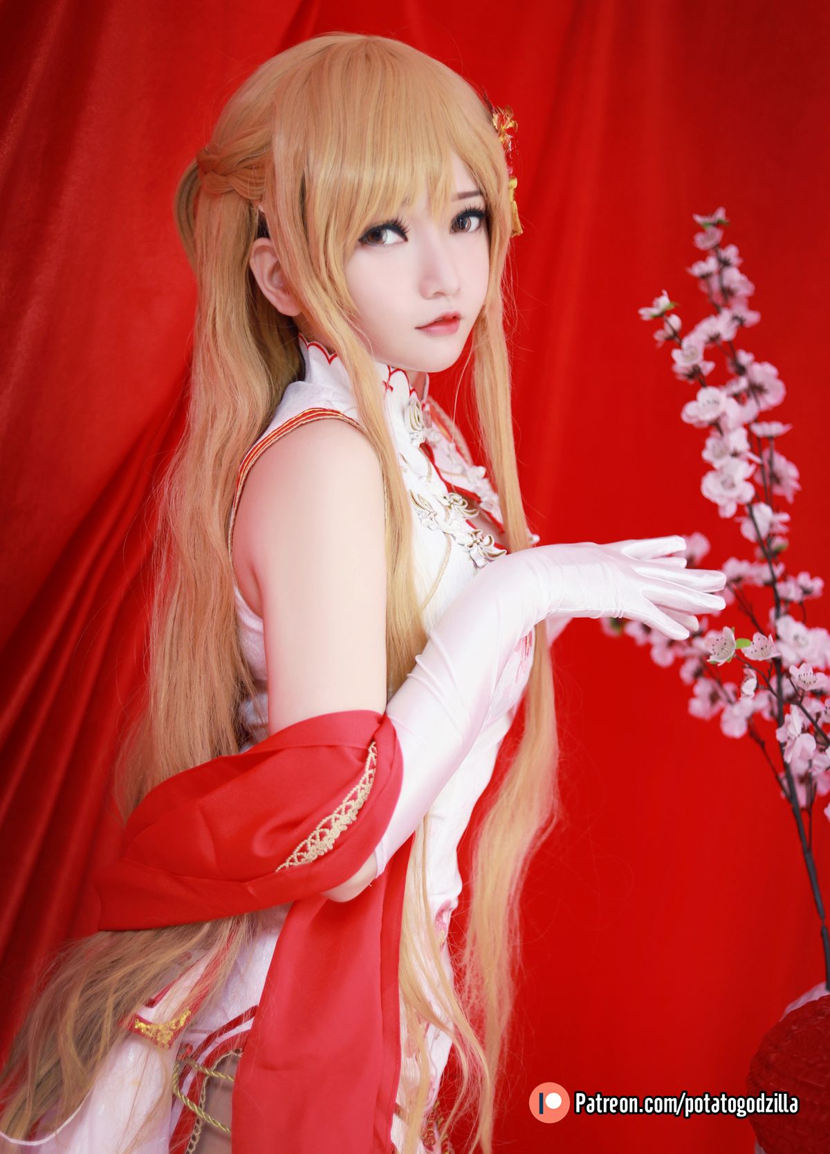 Coser@Potato Godzilla Asuna Yuuki Qipao 0003 8900030209.jpg