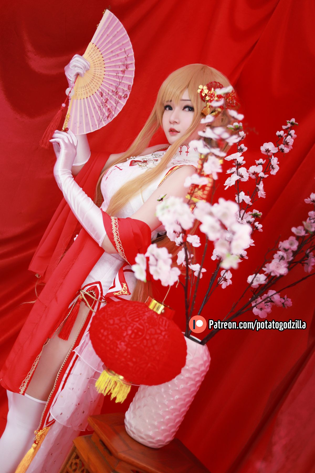 Coser@Potato Godzilla Asuna Yuuki Qipao 0007 4770427060.jpg