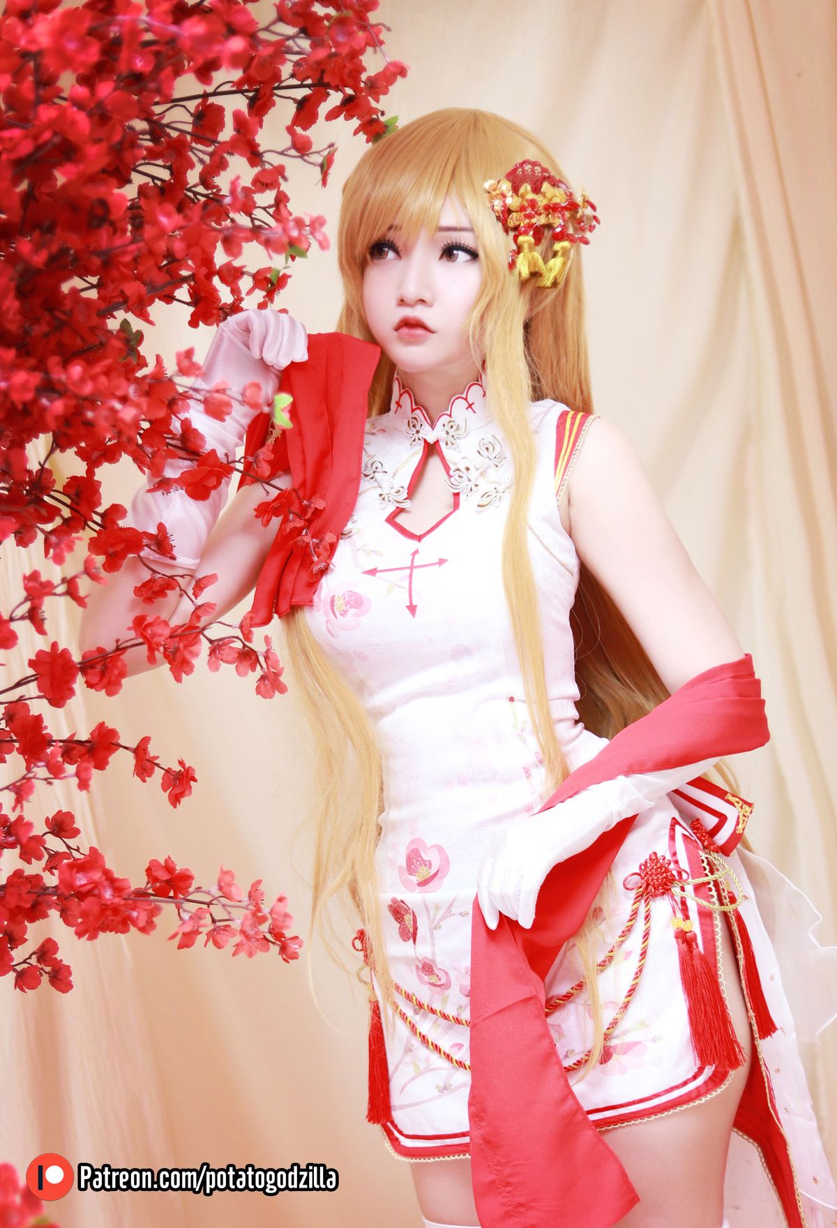 Coser@Potato Godzilla Asuna Yuuki Qipao 0021 5058364315.jpg