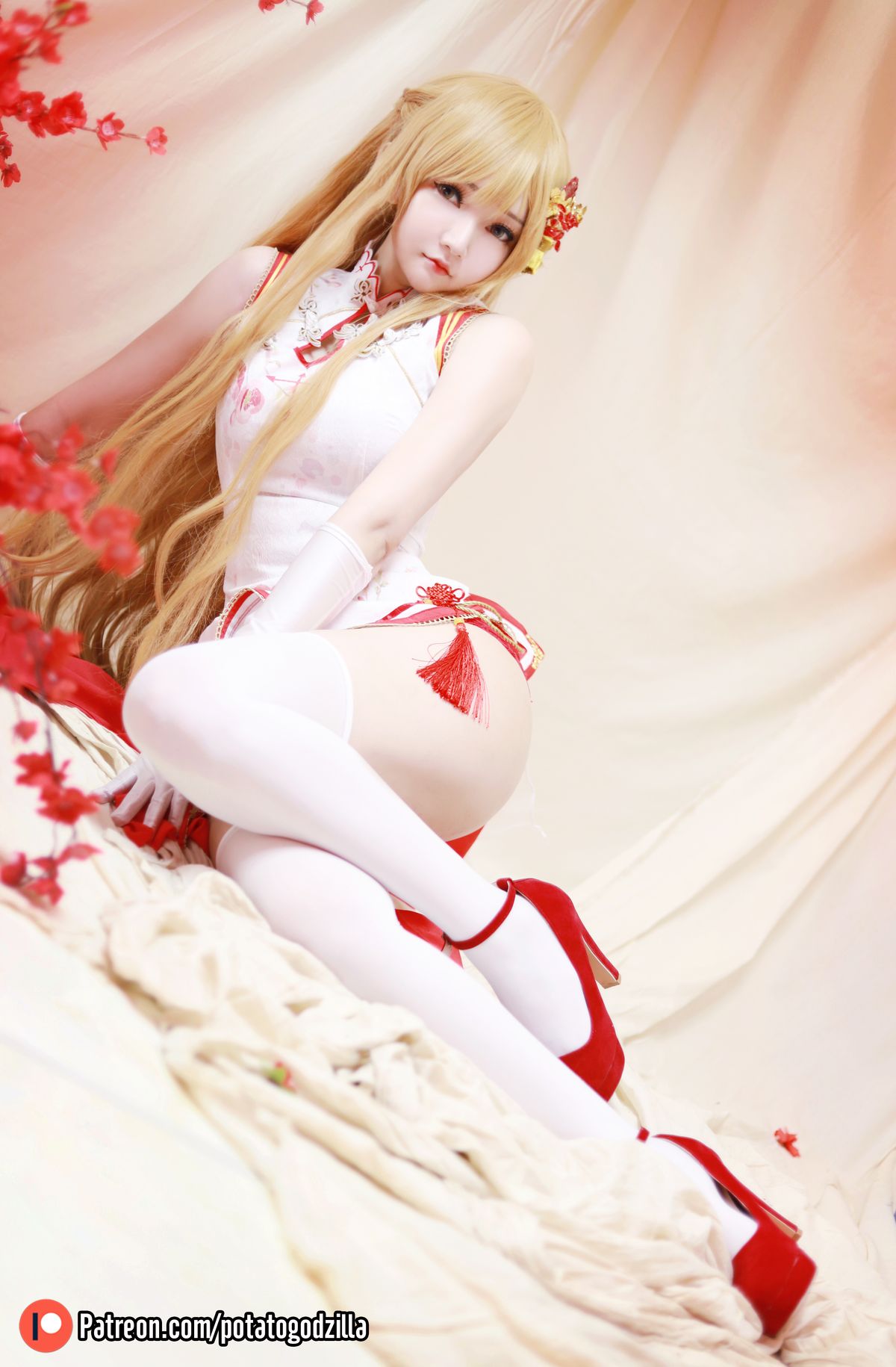 Coser@Potato Godzilla Asuna Yuuki Qipao 0031 6854974679.jpg