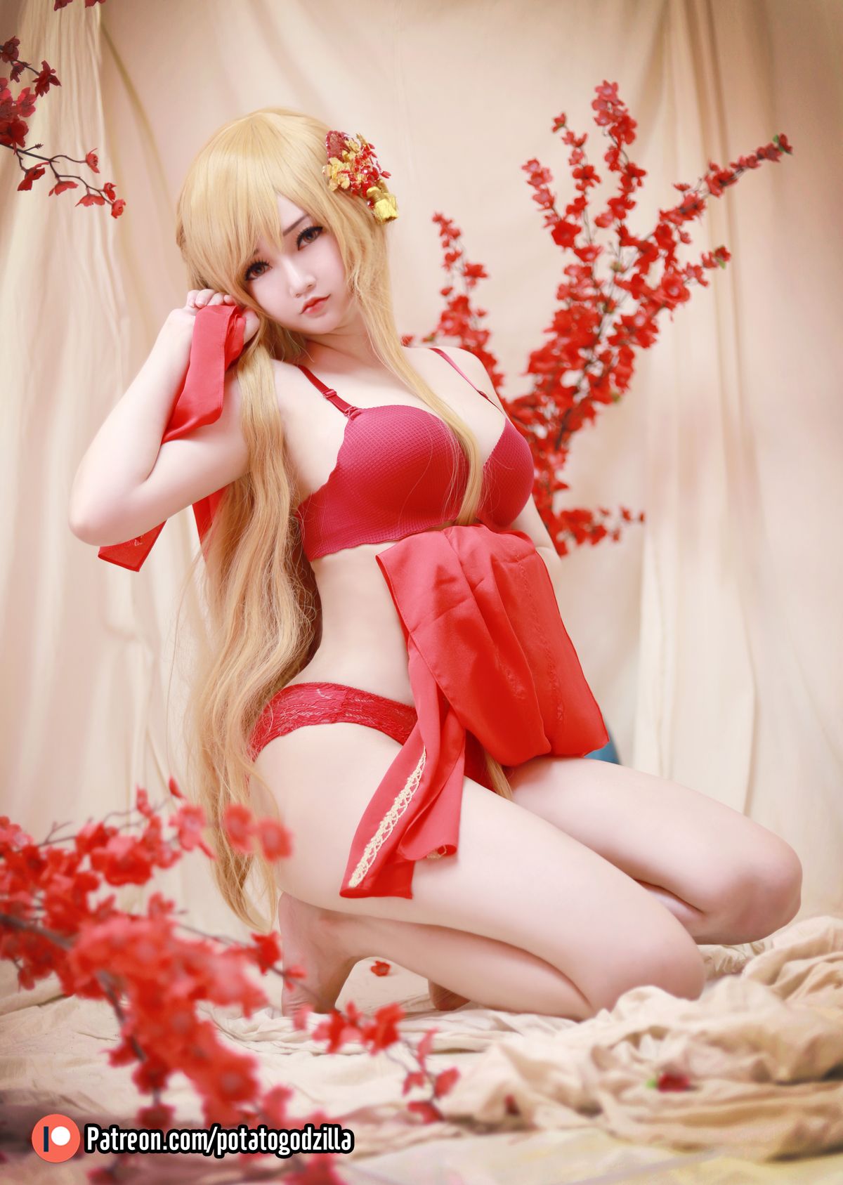 Coser@Potato Godzilla Asuna Yuuki Qipao 0038 1853831970.jpg