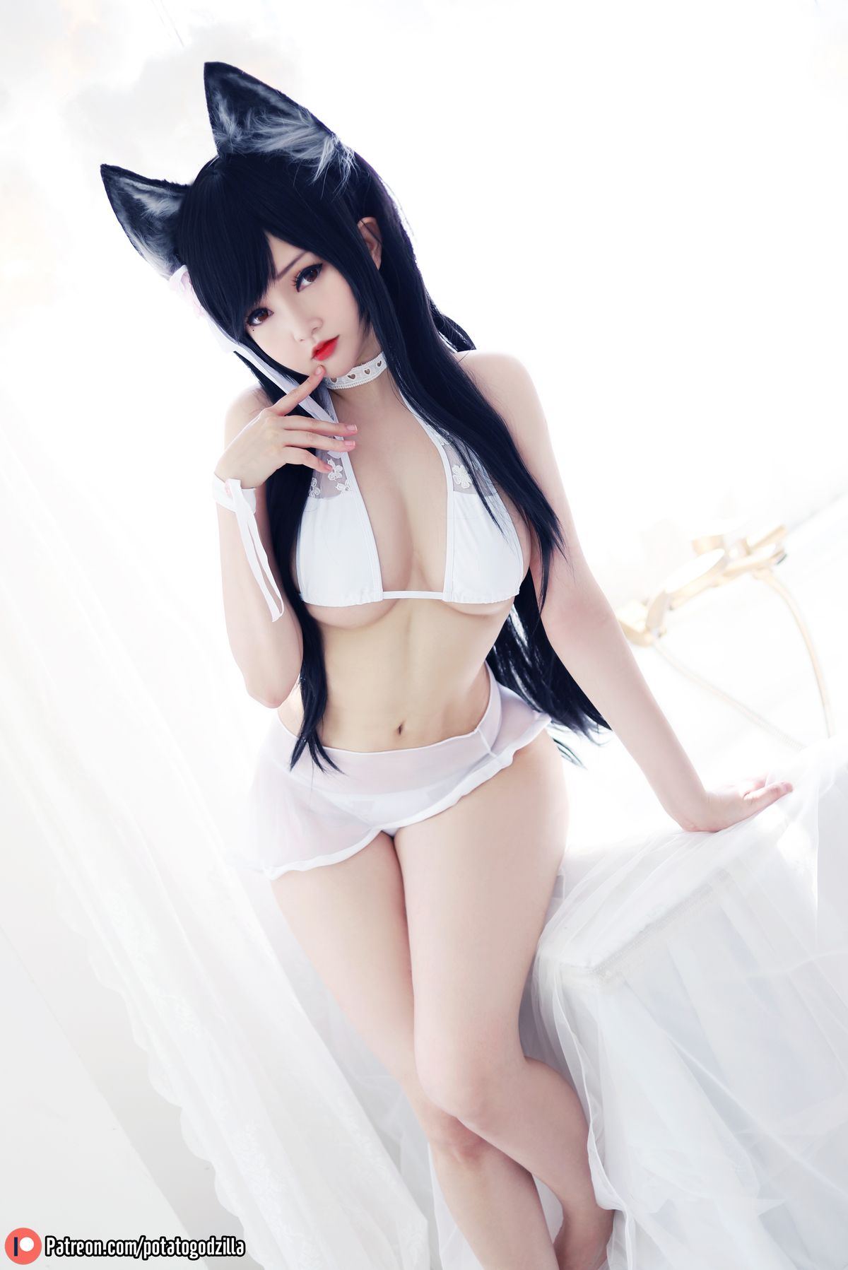 Coser@Potato Godzilla Atago Bikini 0005 5072242426.jpg