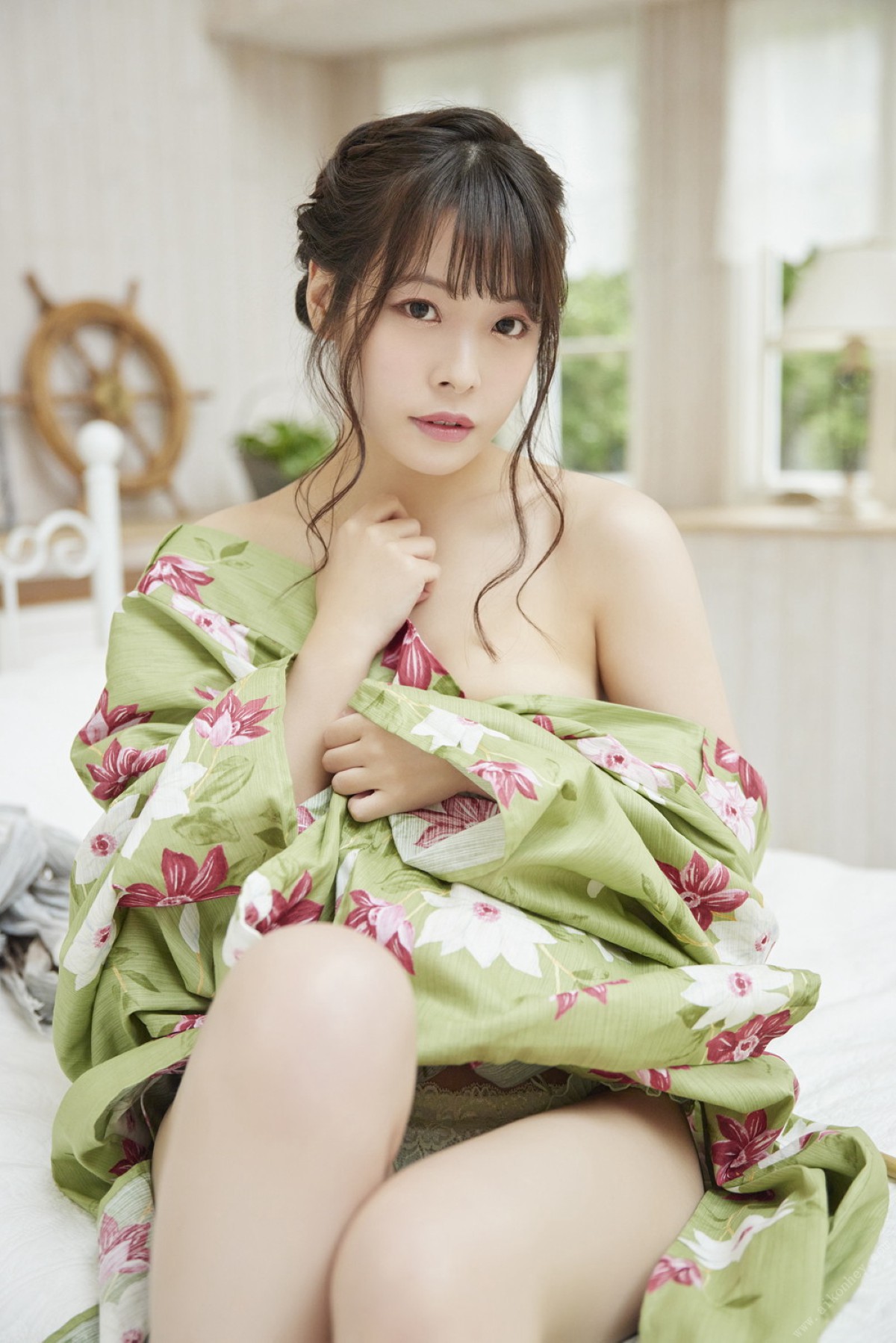 Photobook バケショ 河北彩花 石川澪 八木奈々 梓ヒカリ 小倉七海 0060 6191596161.jpg