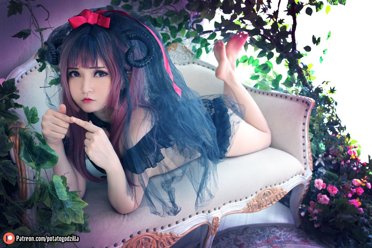 Coser@Potato Godzilla Lil Devil Bride 0025 7060883438.jpg