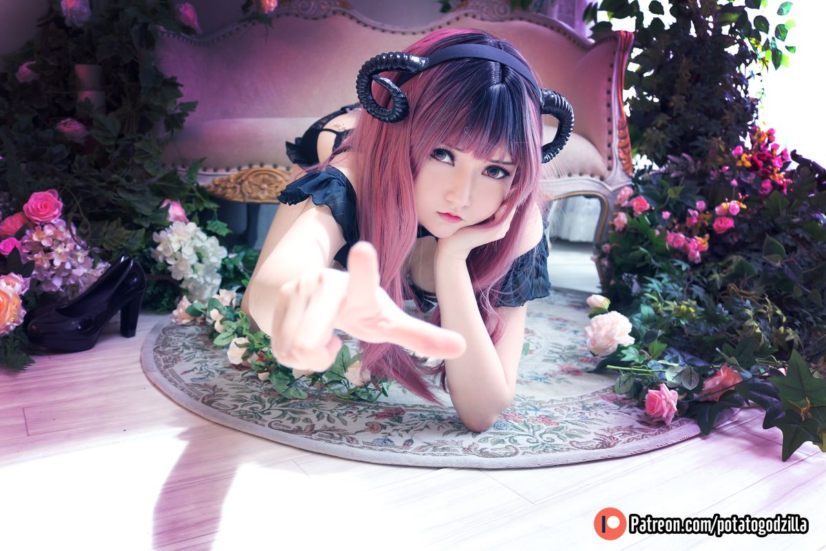 Coser@Potato Godzilla Lil Devil Bride 0029 3145798754.jpg