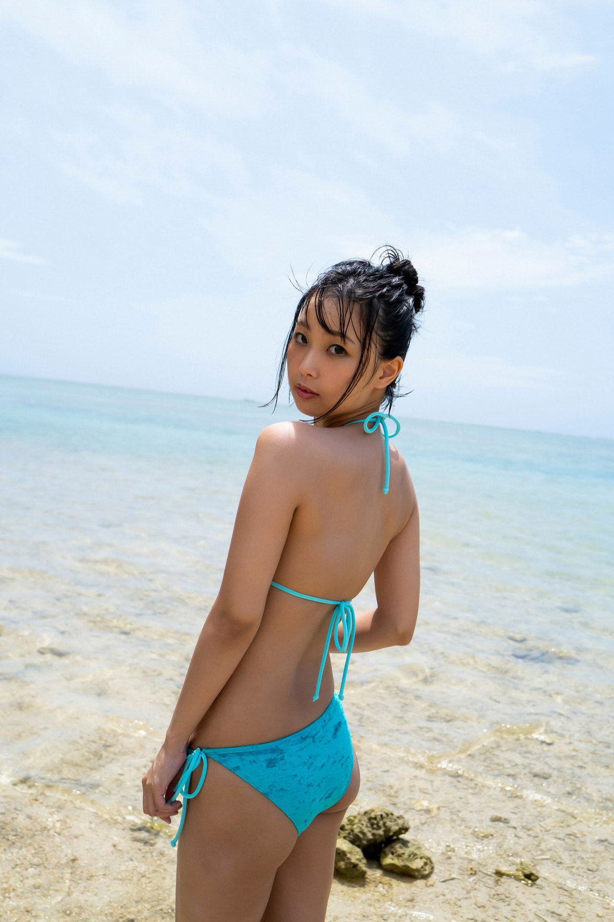 Photobook 2021 08 13 Mahiro Ichiki 市来まひろ Mahiros Paradise 0005 3478244550.jpg