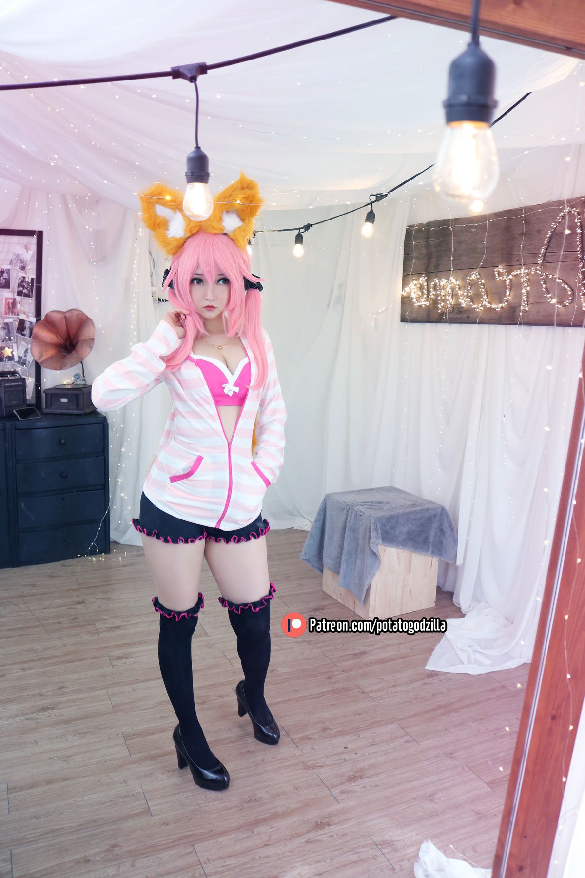 Coser@Potato Godzilla Tamamo School Uniform 0004 6264341530.jpg