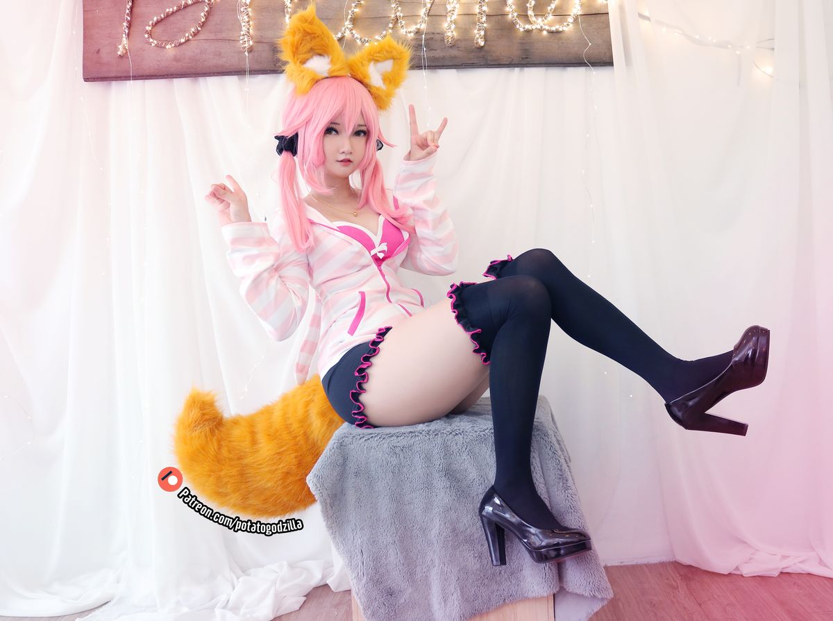 Coser@Potato Godzilla Tamamo School Uniform 0015 6553312019.jpg