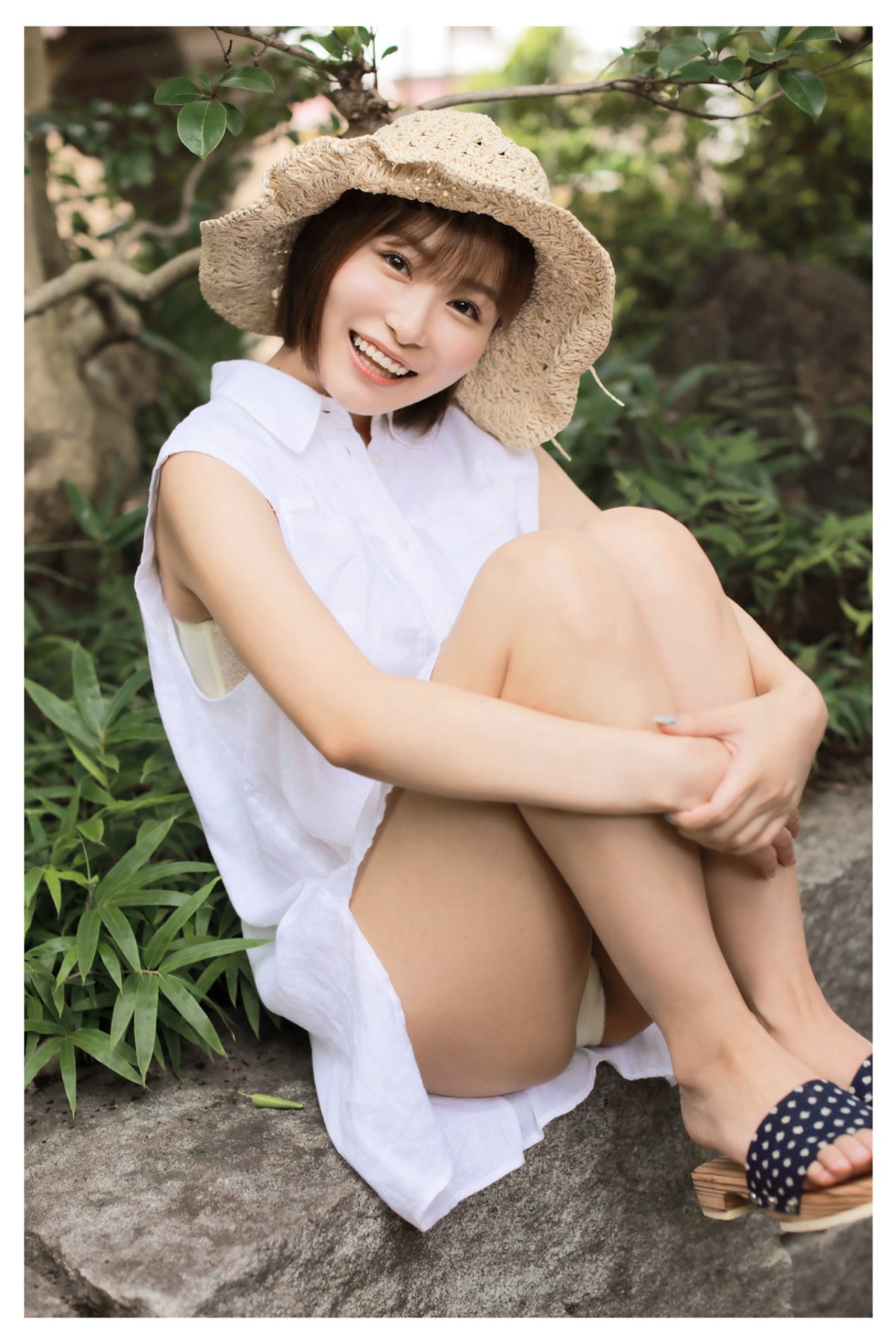 Photobook Kawai Asuna 河合あすな Official Gravure Photo Book The Beginning Season 0002 8524560705.jpg