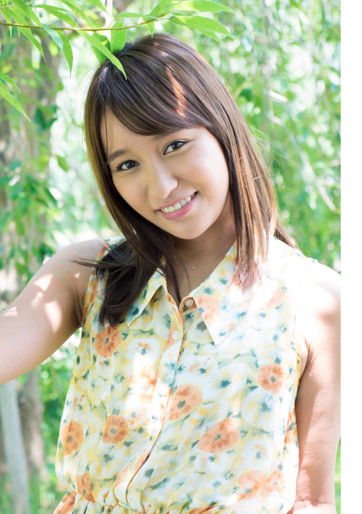 PRINCESS 2014 05 30 Mizuki Yamazaki 山崎登月 Stare More 0037 2323614588.jpg