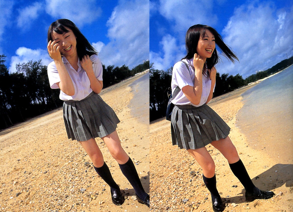 Photobook Emiru Momose 桃瀬えみる Momoes Unrequited Love 0050 0508844714.jpg