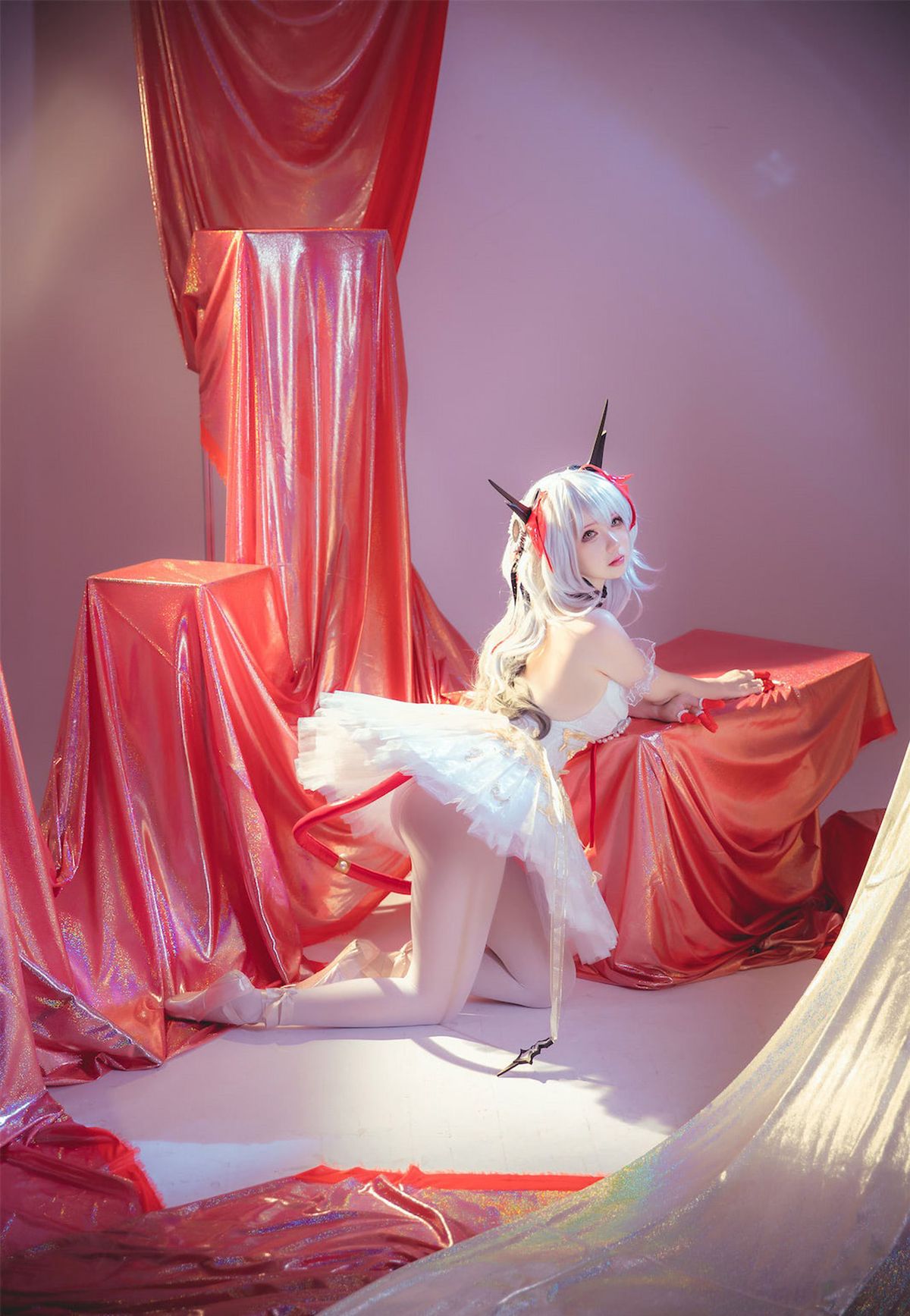 Coser@雪晴Astra 雪晴嘟嘟 Vol 044 明日方舟W芭蕾 0008 5266629793.jpg