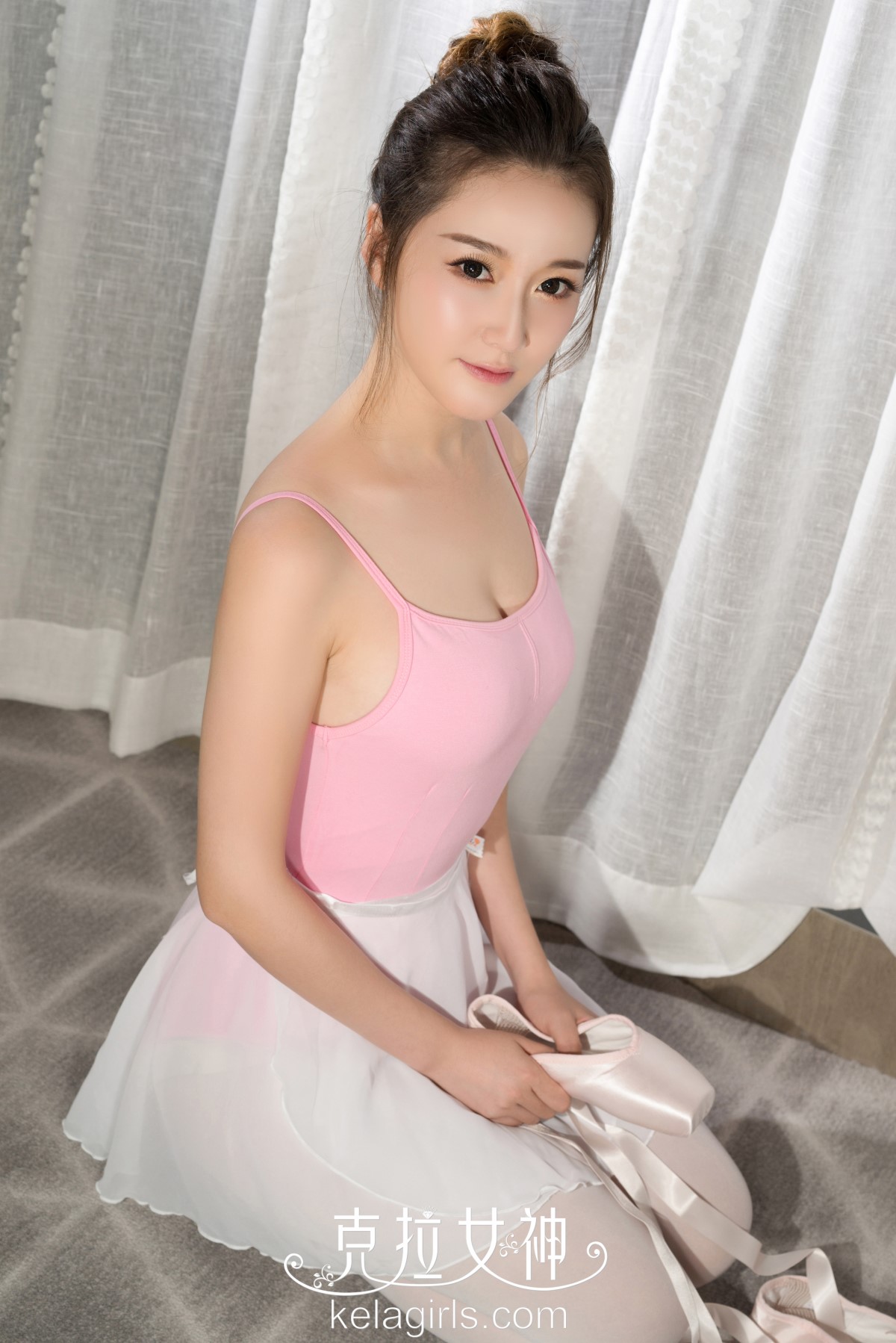 Kelagirls克拉女神 No 189 杨暖 000606 1940555481.jpg