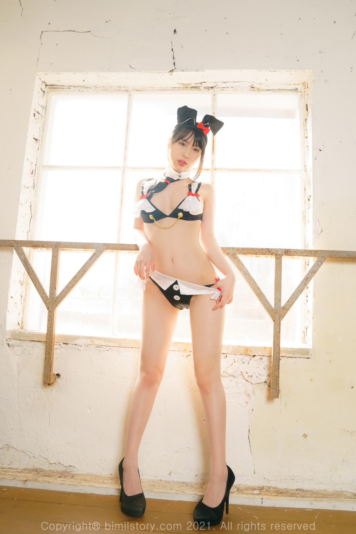 Bimilstory Vol 001 Uhye 이유혜 Cute Maid 0066 4605451023.jpg