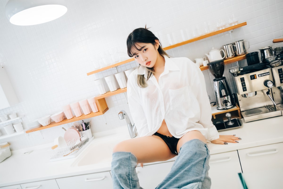 Loozy Sonson 손손 Nude Apron 0030 0032754483.jpg