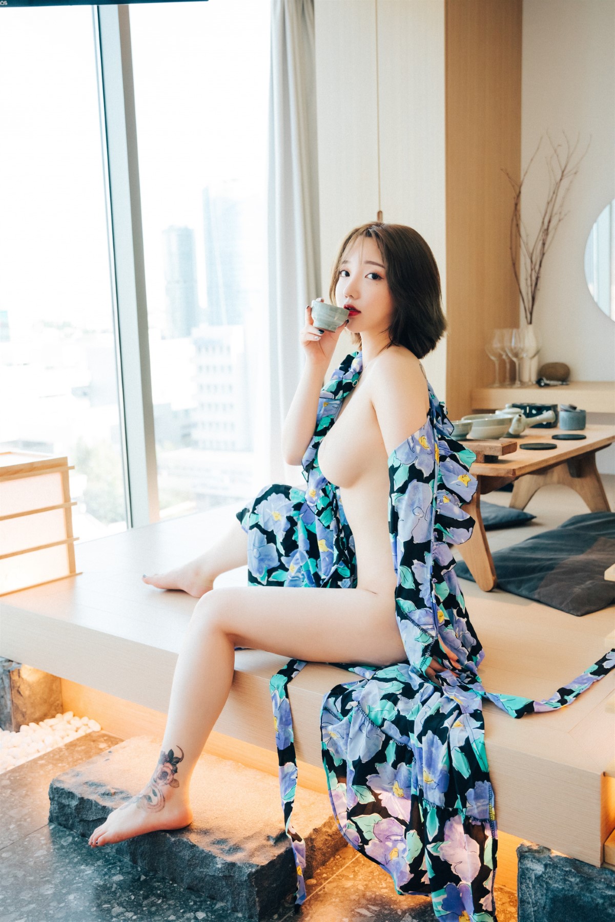 Loozy Son Ye Eun 손예은 Lover In Hotel Part 1 0067 0919000232.jpg