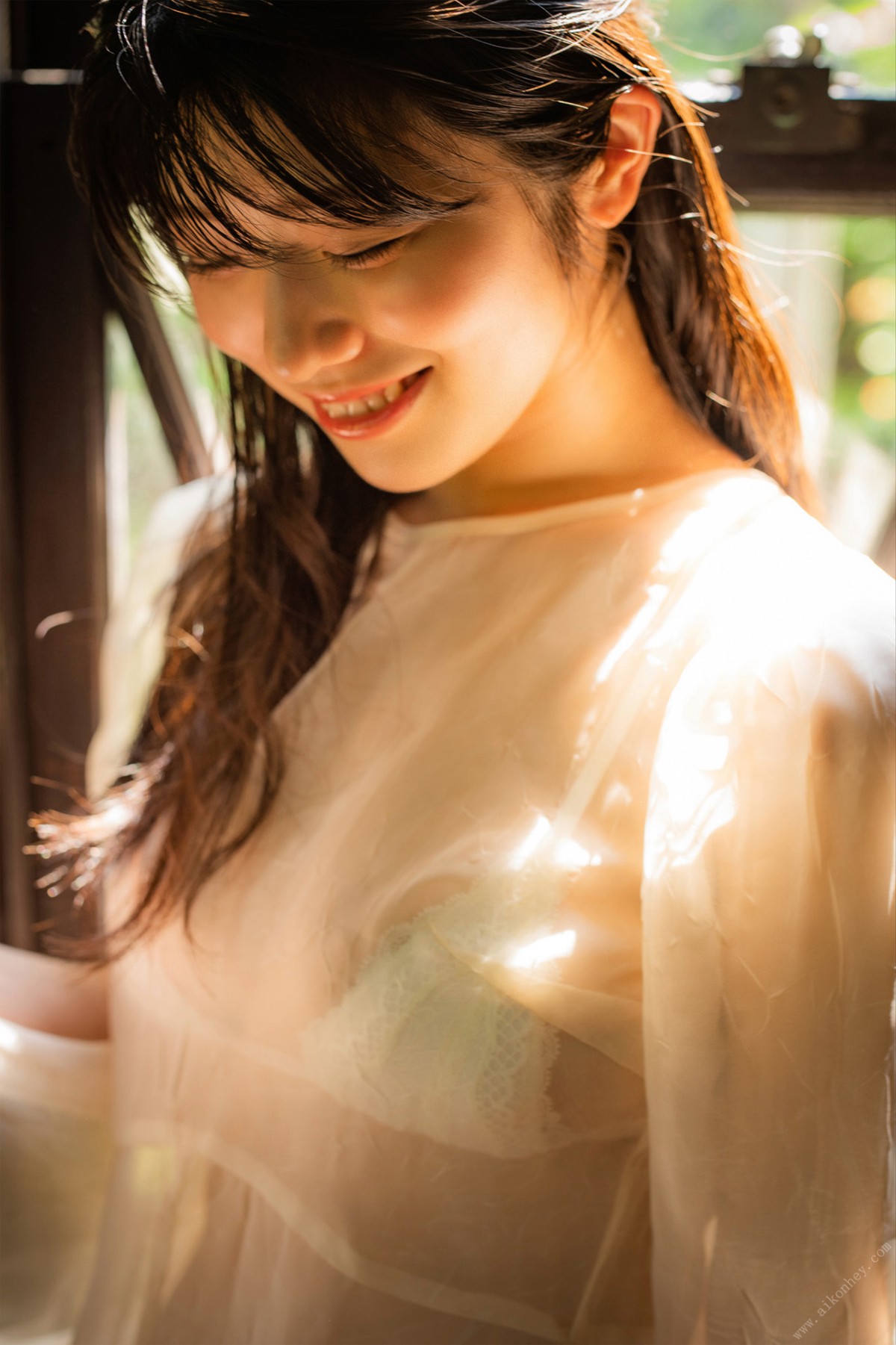 Weekly Gendai Photobook 2022 10 24 Kana Yamada 山田かな Kana Sensual Black 0059 7277019802.jpg