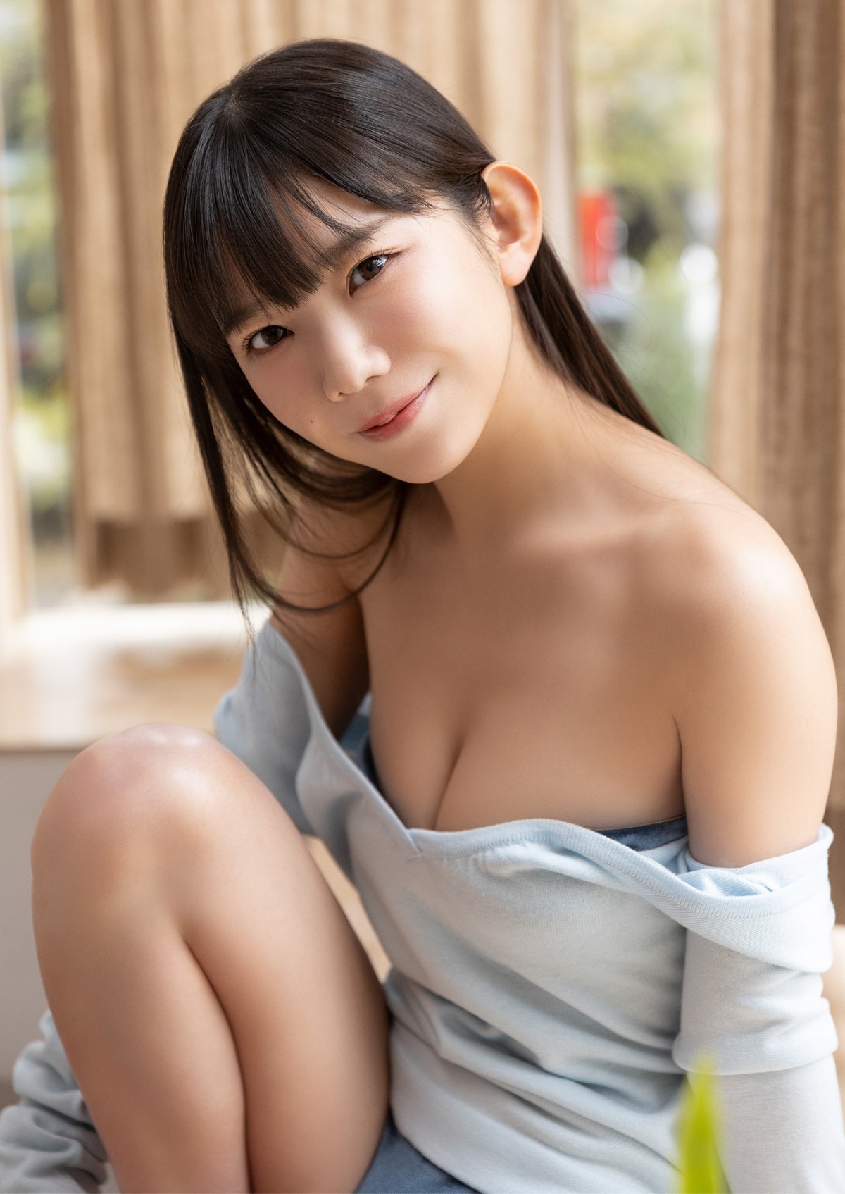 Superior Photobook 2022 10 28 Marina Nagasawa 長澤茉里奈 Ramarina 0006 4997474273.jpg