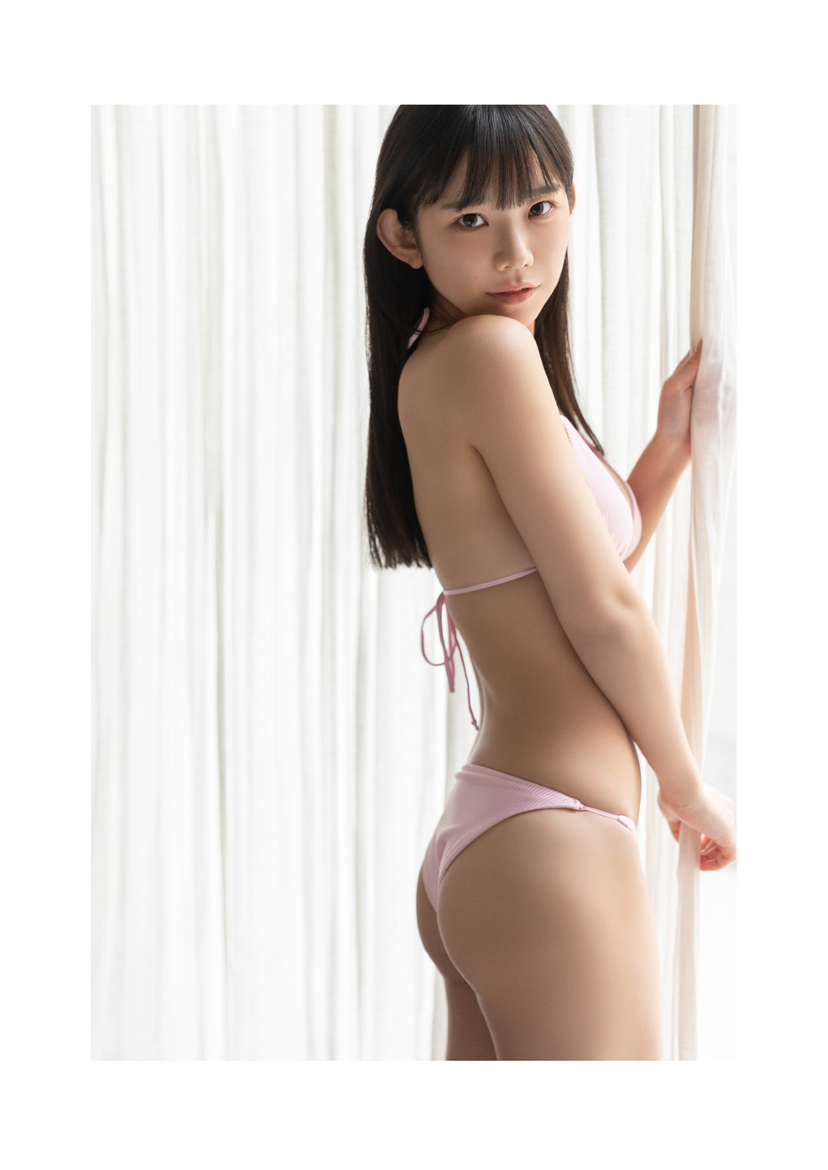 Superior Photobook 2022 10 28 Marina Nagasawa 長澤茉里奈 Ramarina 0034 7736412420.jpg