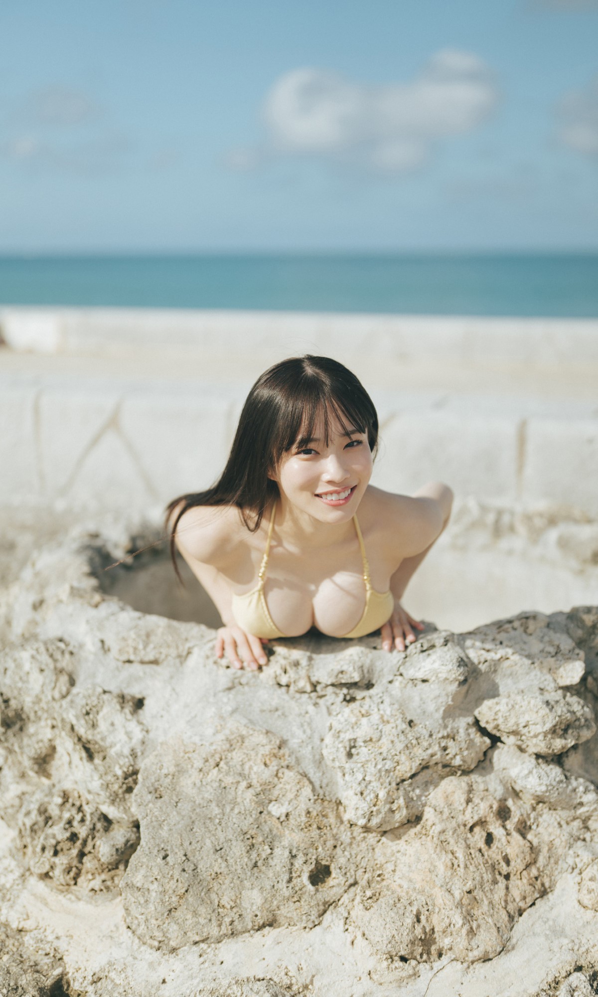 Photobook 2022 10 31 Miyu Kishi 岸みゆ Surprise 0004 7818153107.jpg