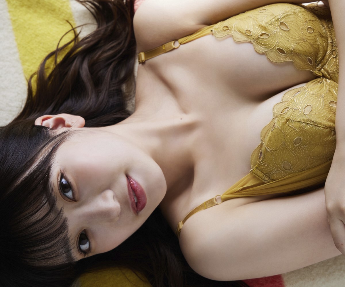 Photobook 2022 10 31 Akane Yoshizawa 吉沢朱音 Unprecedented 0033 3420403833.jpg