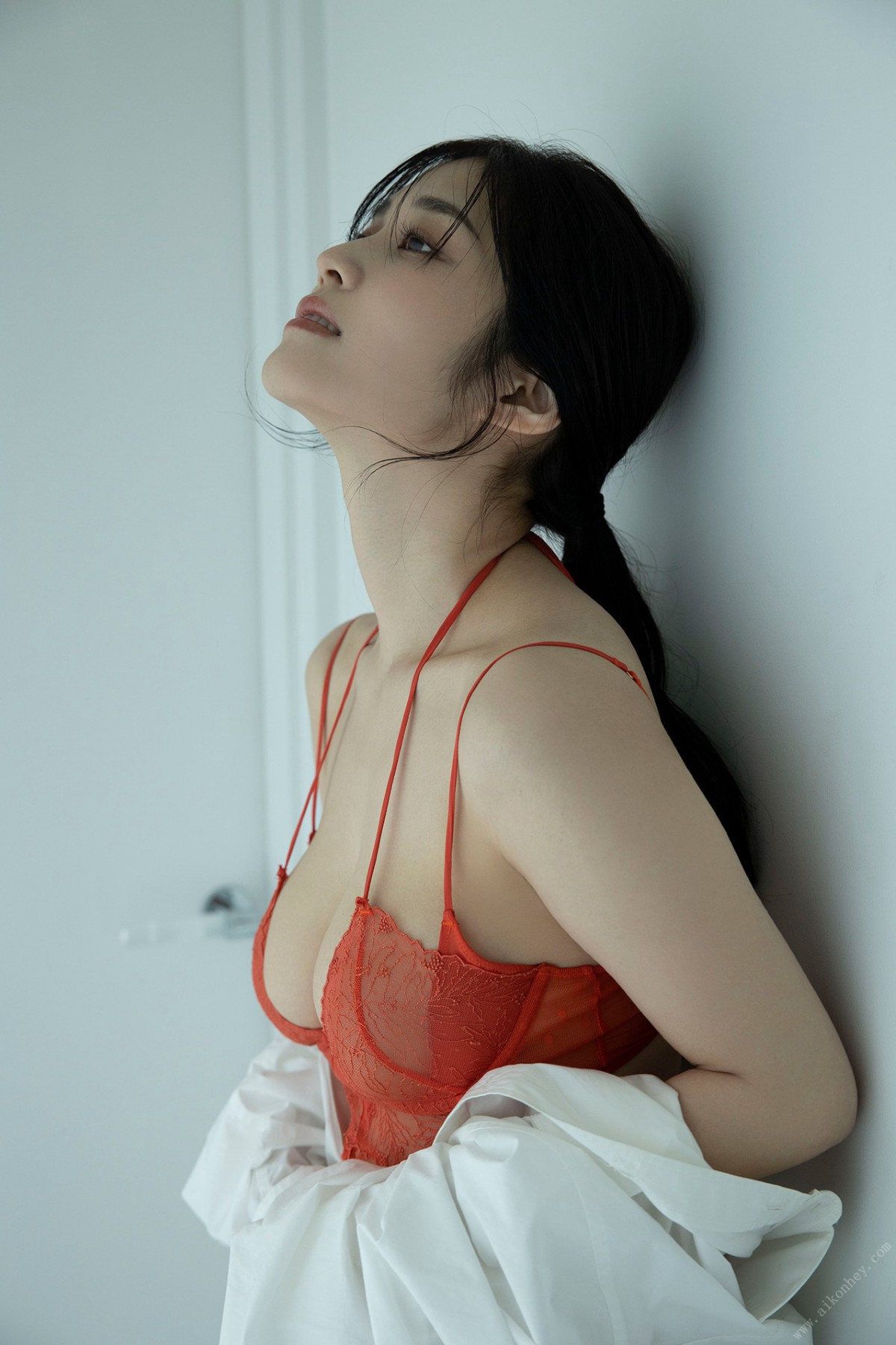 Photobook 2022 10 07 Rin Takahashi 高橋凛 Riso No Karada Weekly Post Digital Photobook 0056 2604345411.jpg