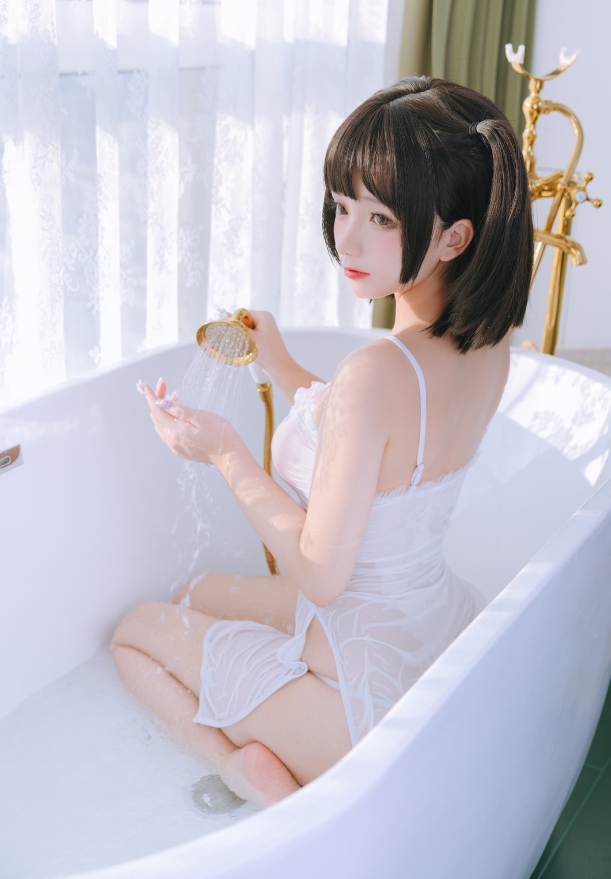 Coser@日奈娇 Vol 043 湿身小白裙 0044 3587834961.jpg