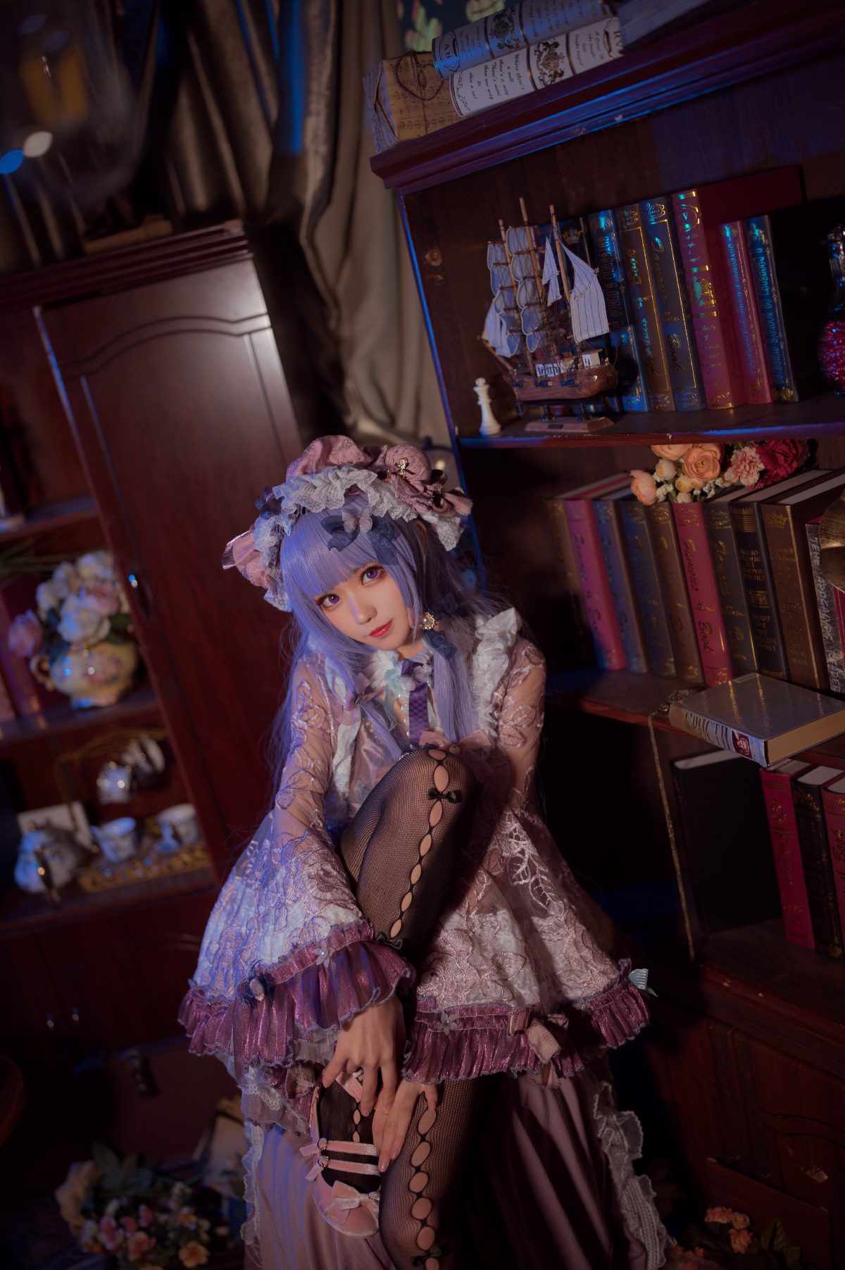 Coser@花柒Hana Vol 010 帕秋莉睡衣 0012 1368520727.jpg